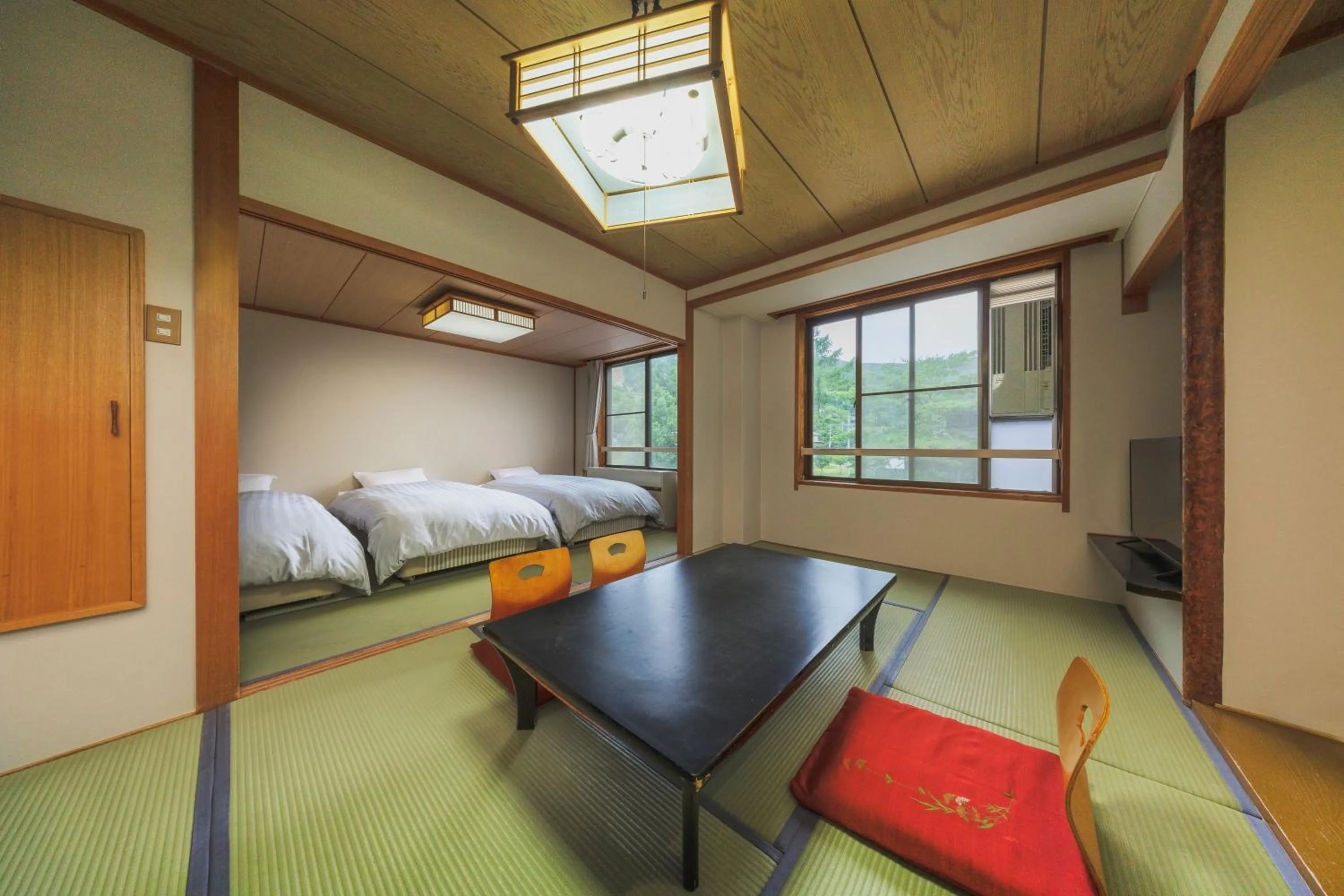 Triple Room with Shared Bathroom in Takamiya Hotel Hammond
