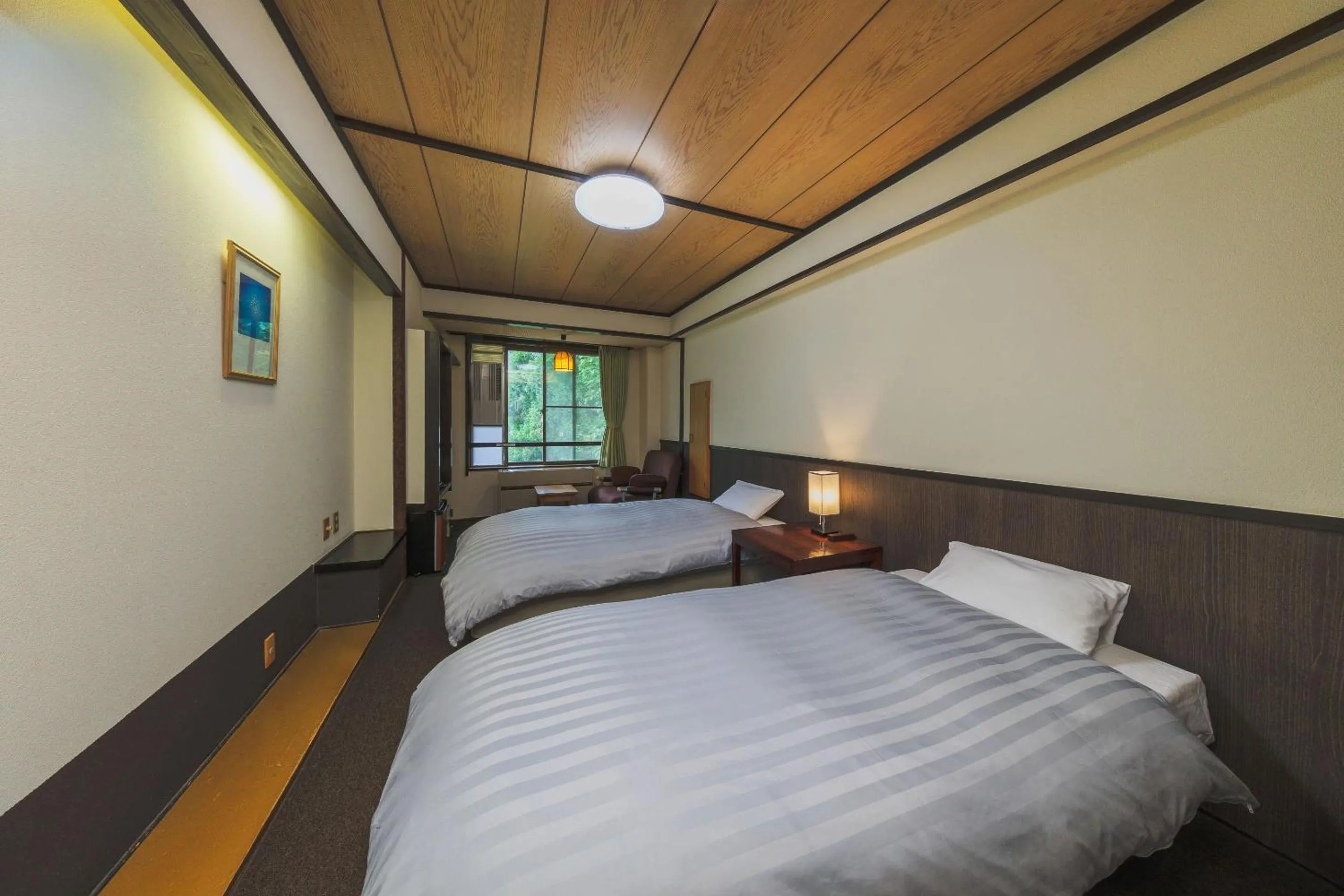 Twin Room with Shared Bathroom in Takamiya Hotel Hammond