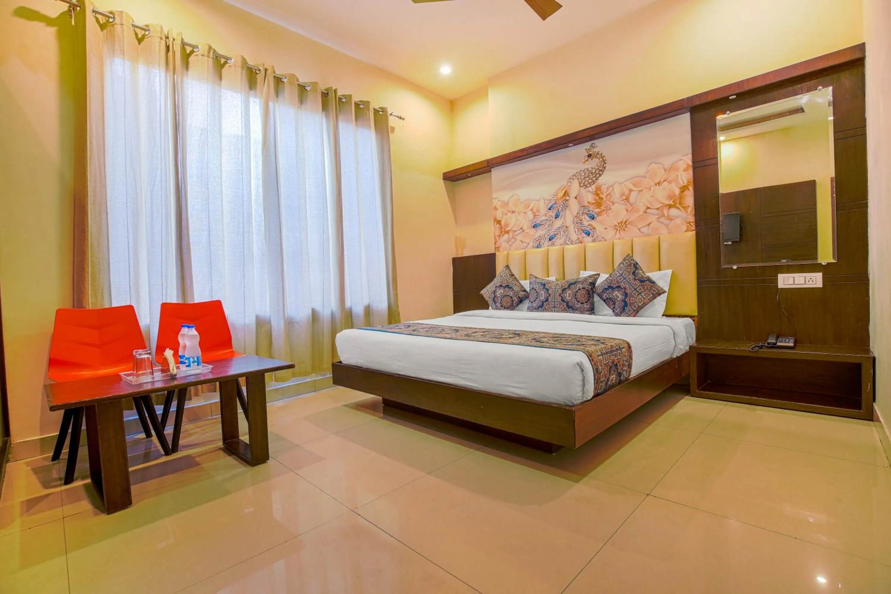 Deluxe Room in Hotel Crown, Near Golden temple