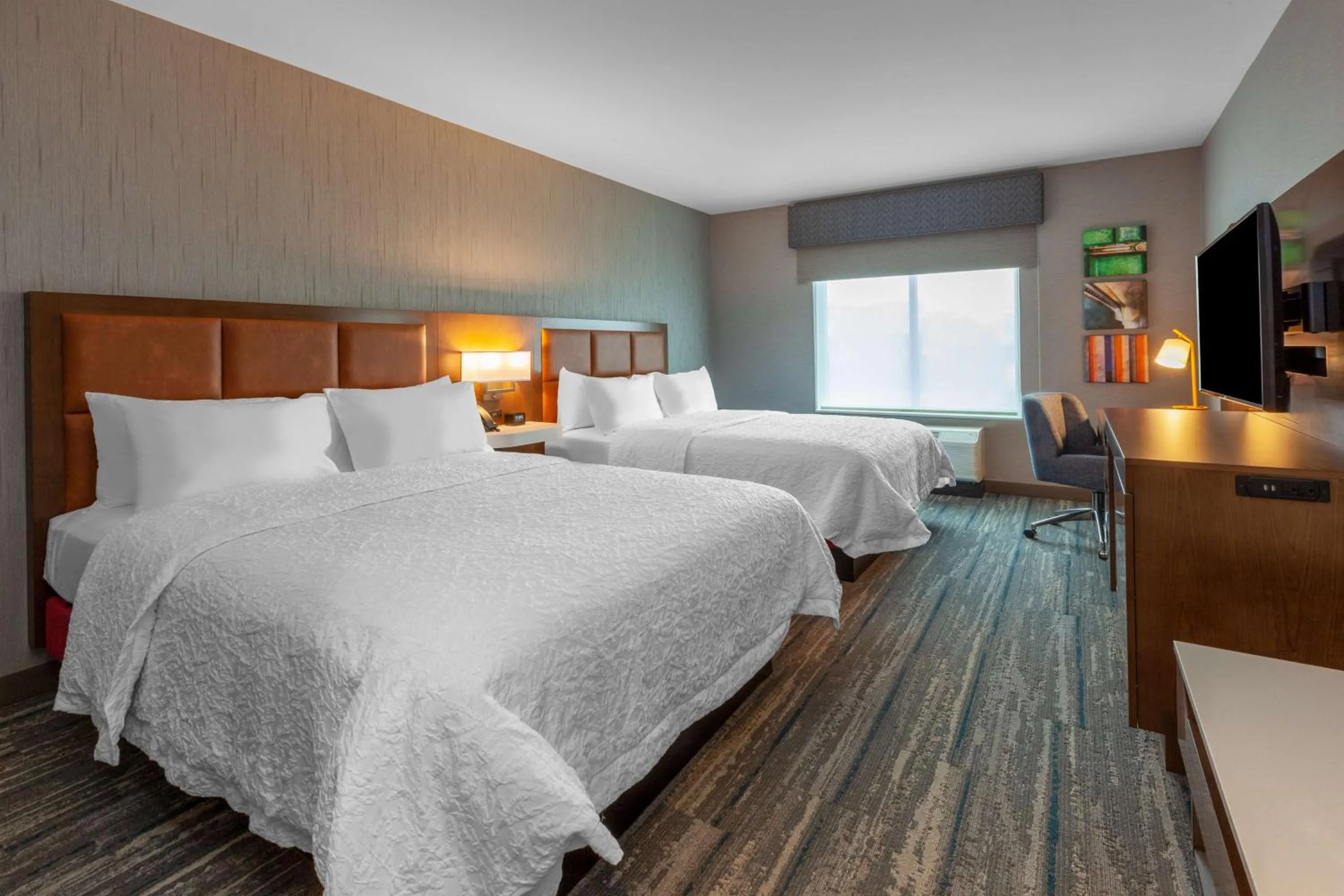 Queen Room with Two Queen Beds in Hampton Inn & Suites Bloomfield Hills Detroit