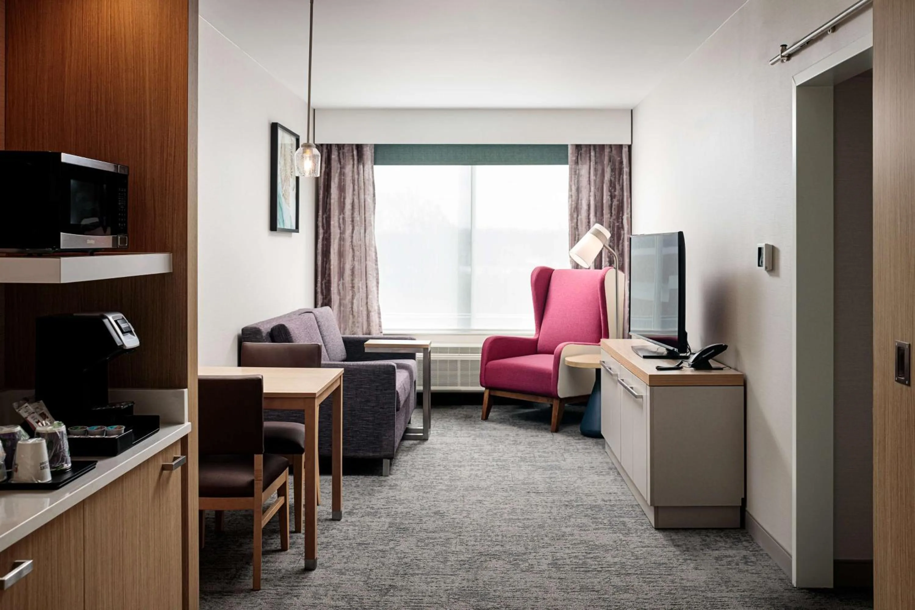 One-Bedroom King Suite with Sofa Bed in Hilton Garden Inn Mt. Juliet, TN