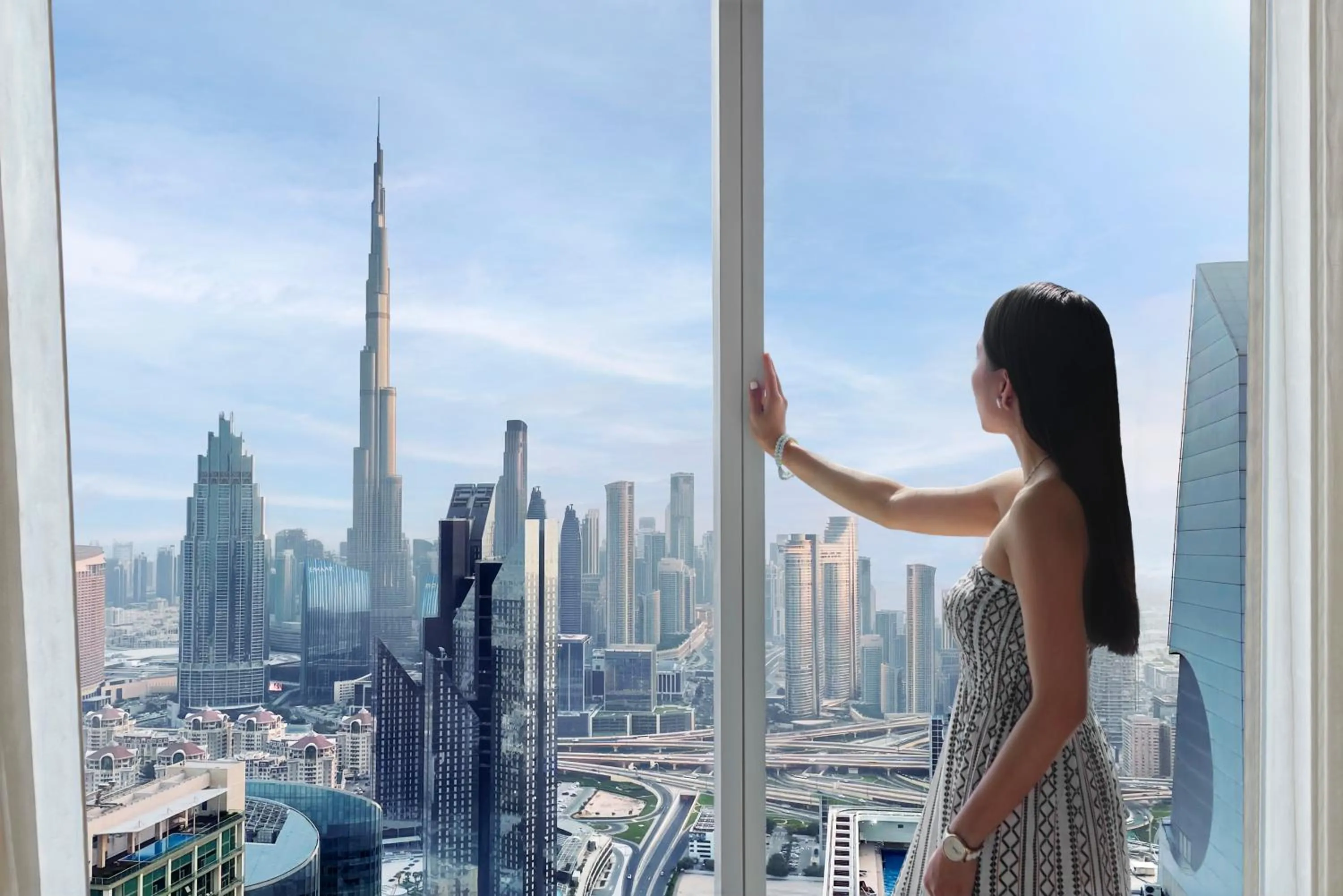 Burj Khalifa View Room - Twin Beds in Rose Rayhaan by Rotana - Dubai