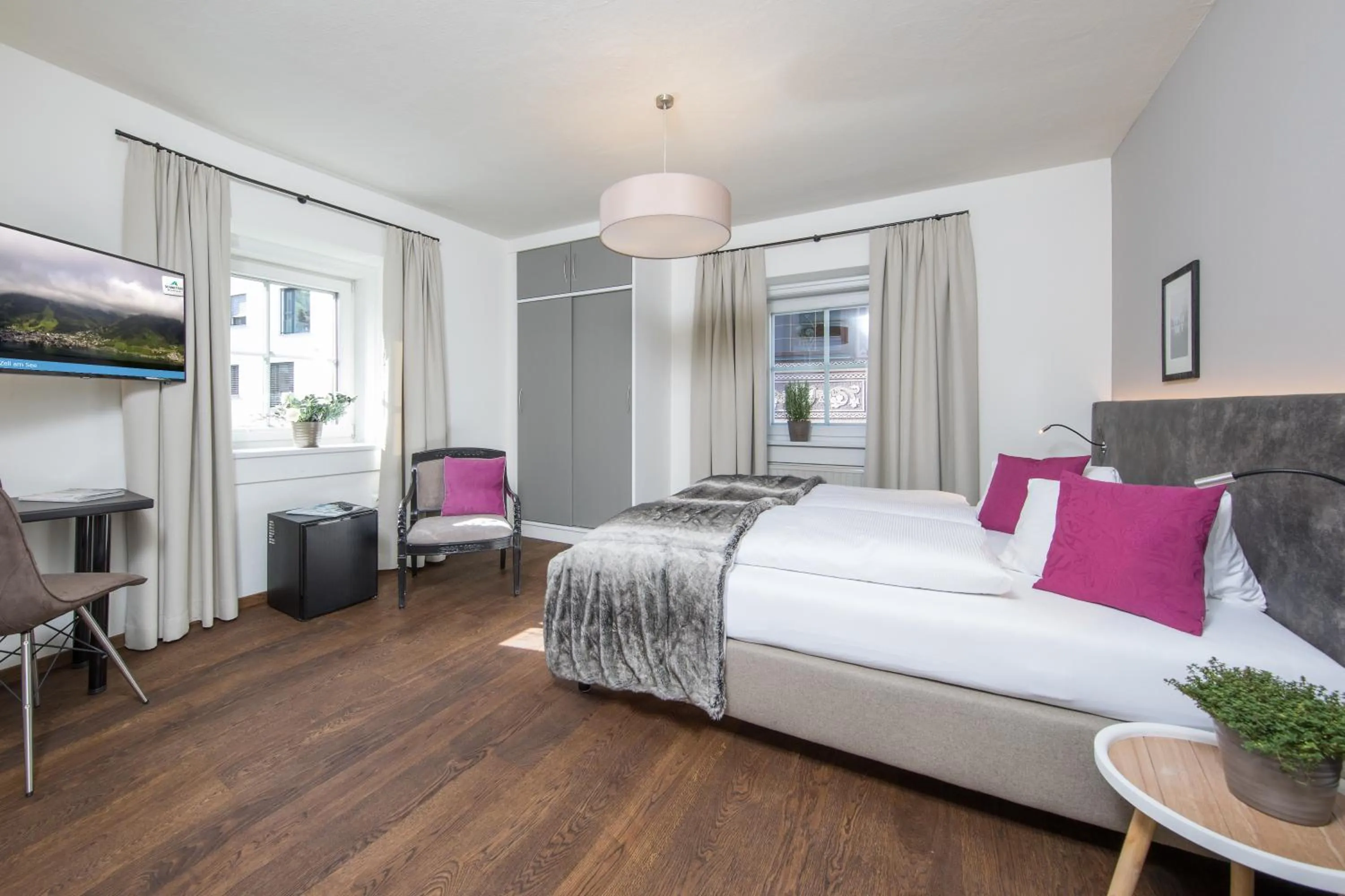 Design Double Room Single Use - single occupancy in HEITZMANN - Hotel & Rooftop
