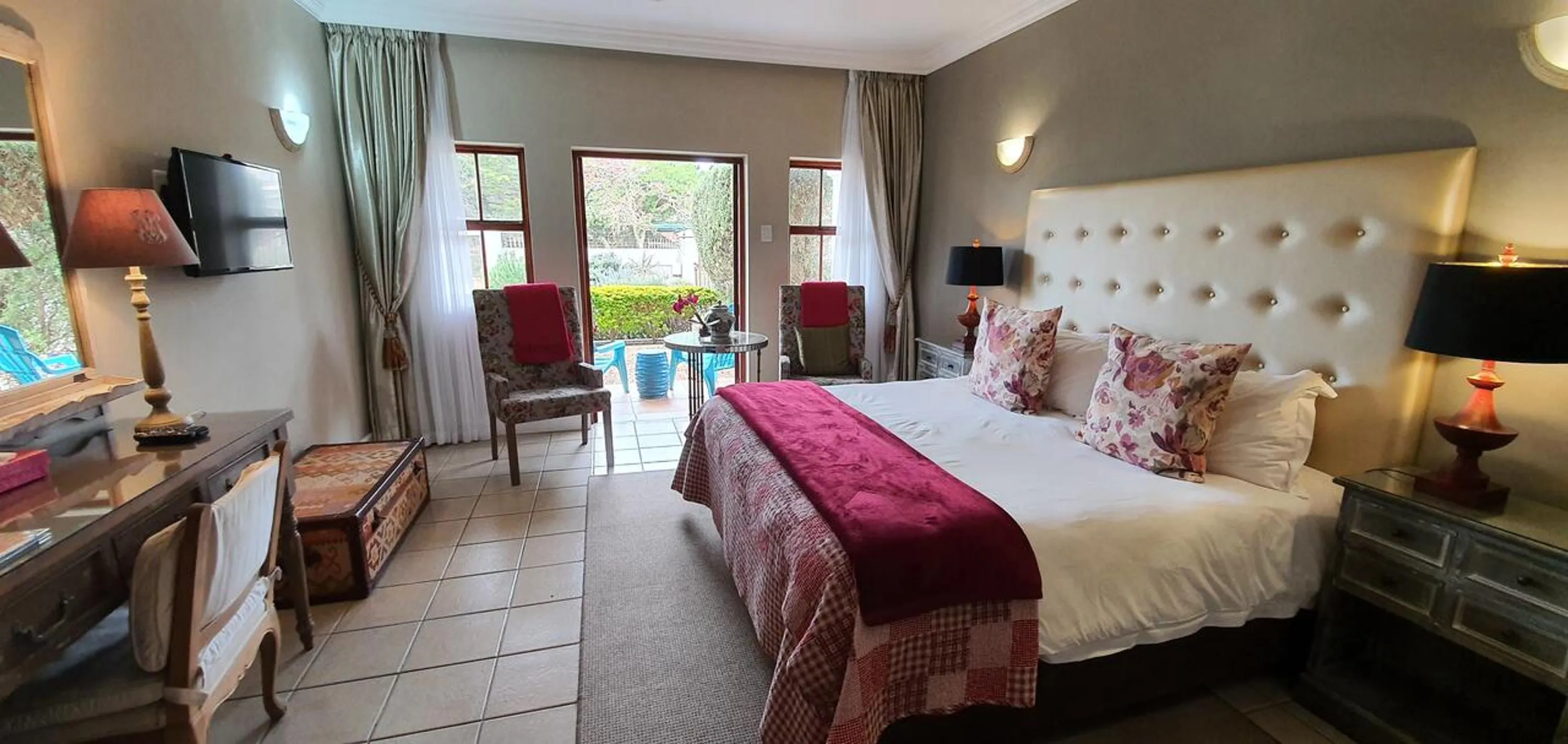 Deluxe Double or Twin Room with Balcony in The Mandyville Jeffreys Bay