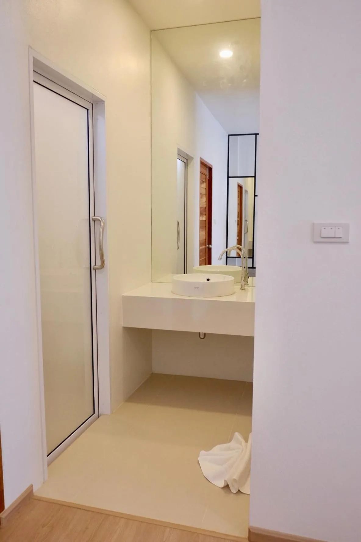 Large Double Room in Busaba Bella Hotel