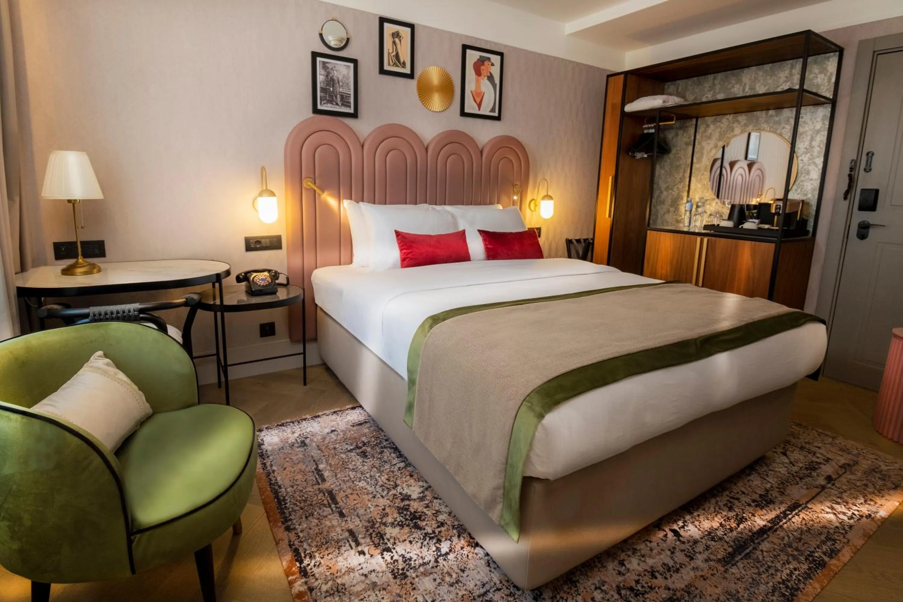 Standard Queen Room in Hotel Indigo Belgrade by IHG