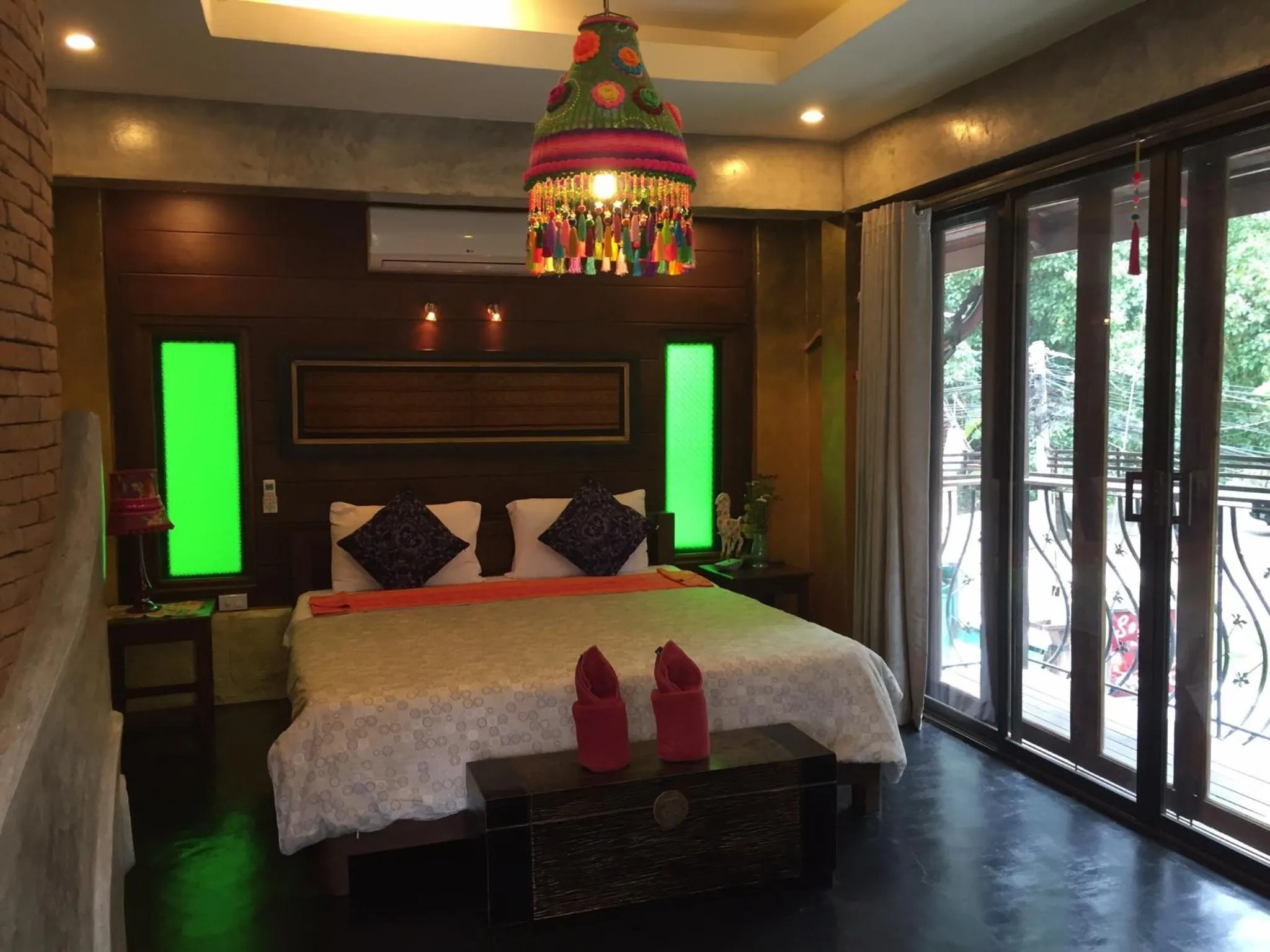Superior Double Room in Soi One Boutique Bedrooms