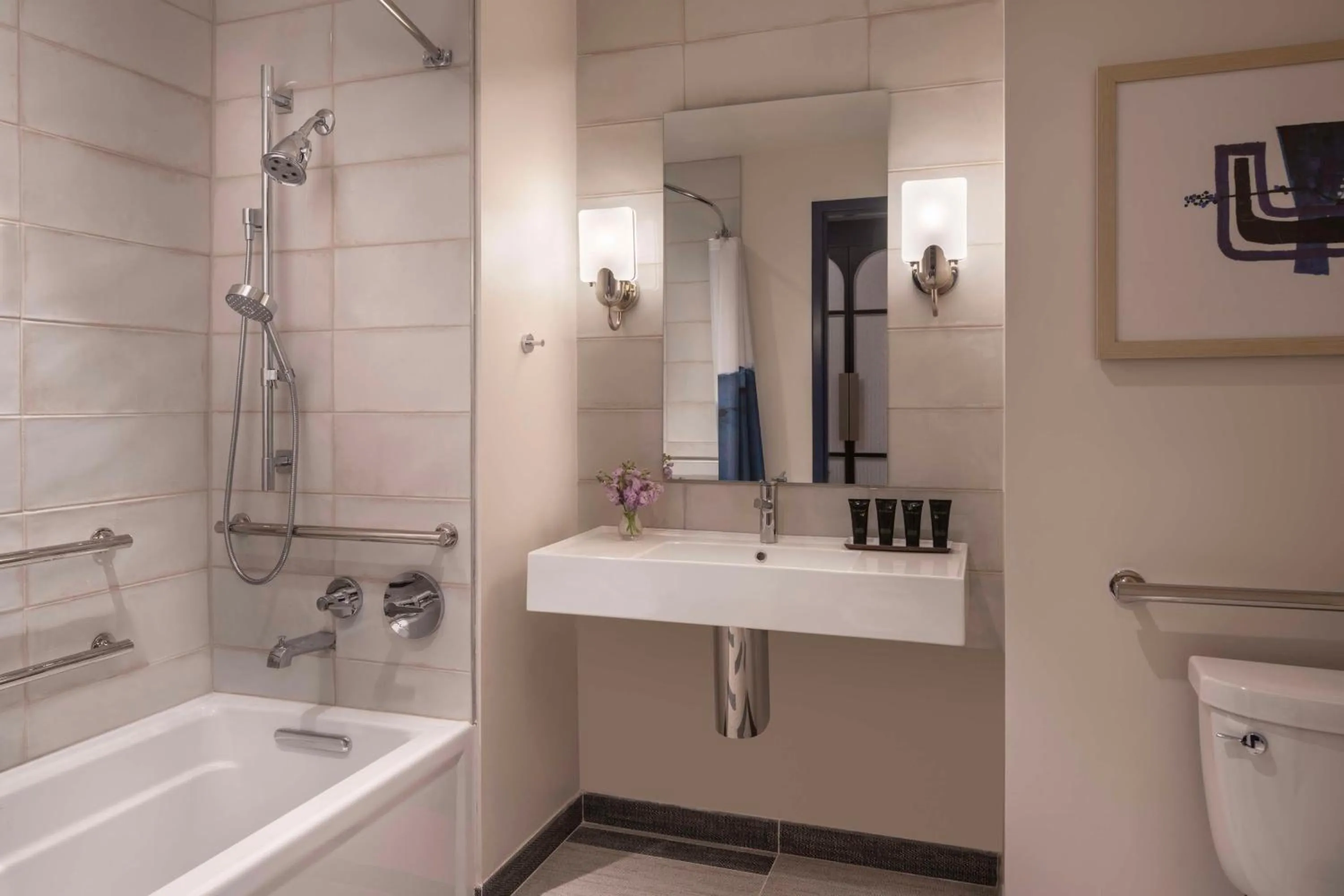 King Room with Tub and City View - Mobility Access in Hyatt Centric Downtown Nashville