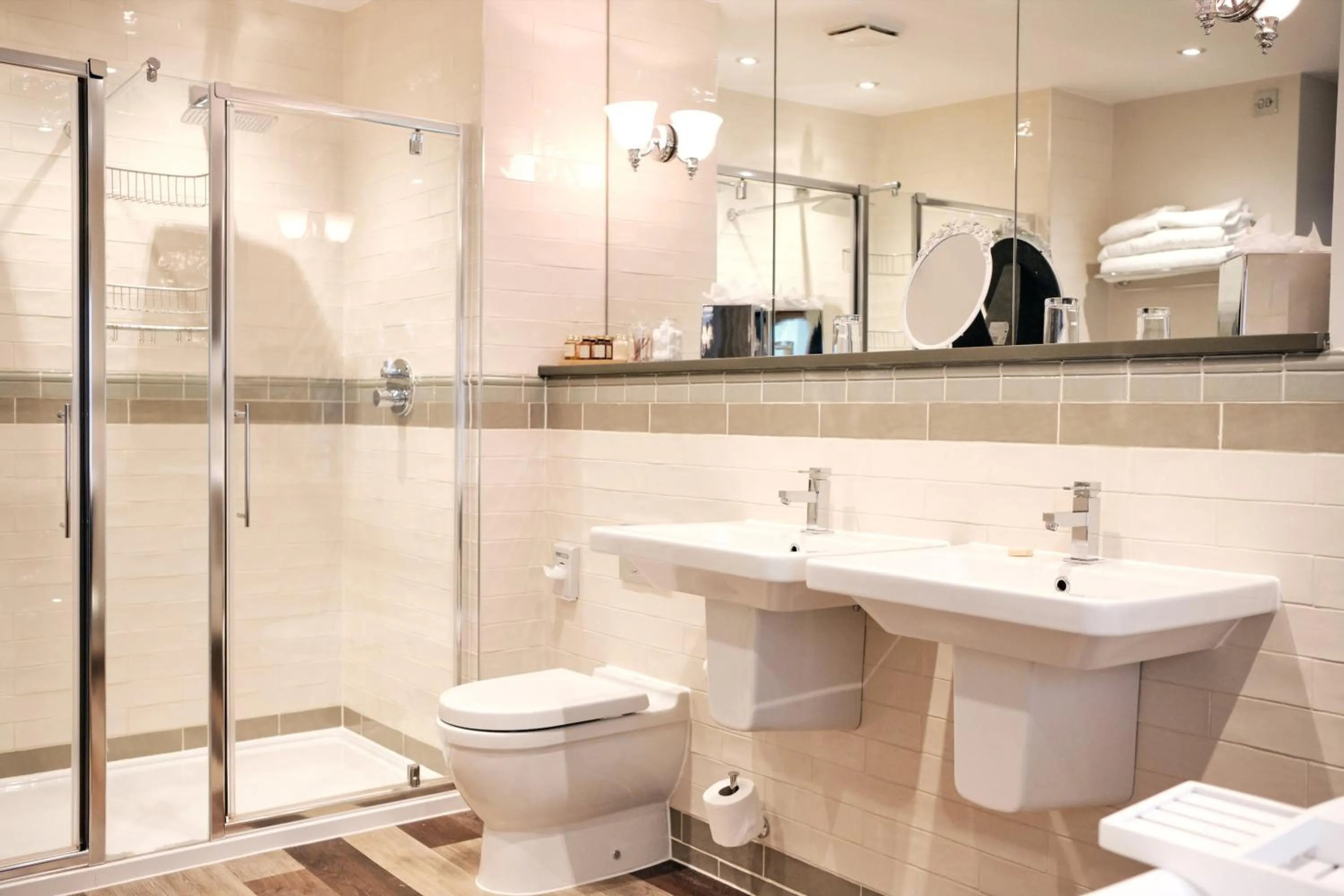 Double or Twin Room in Old Court House Inn