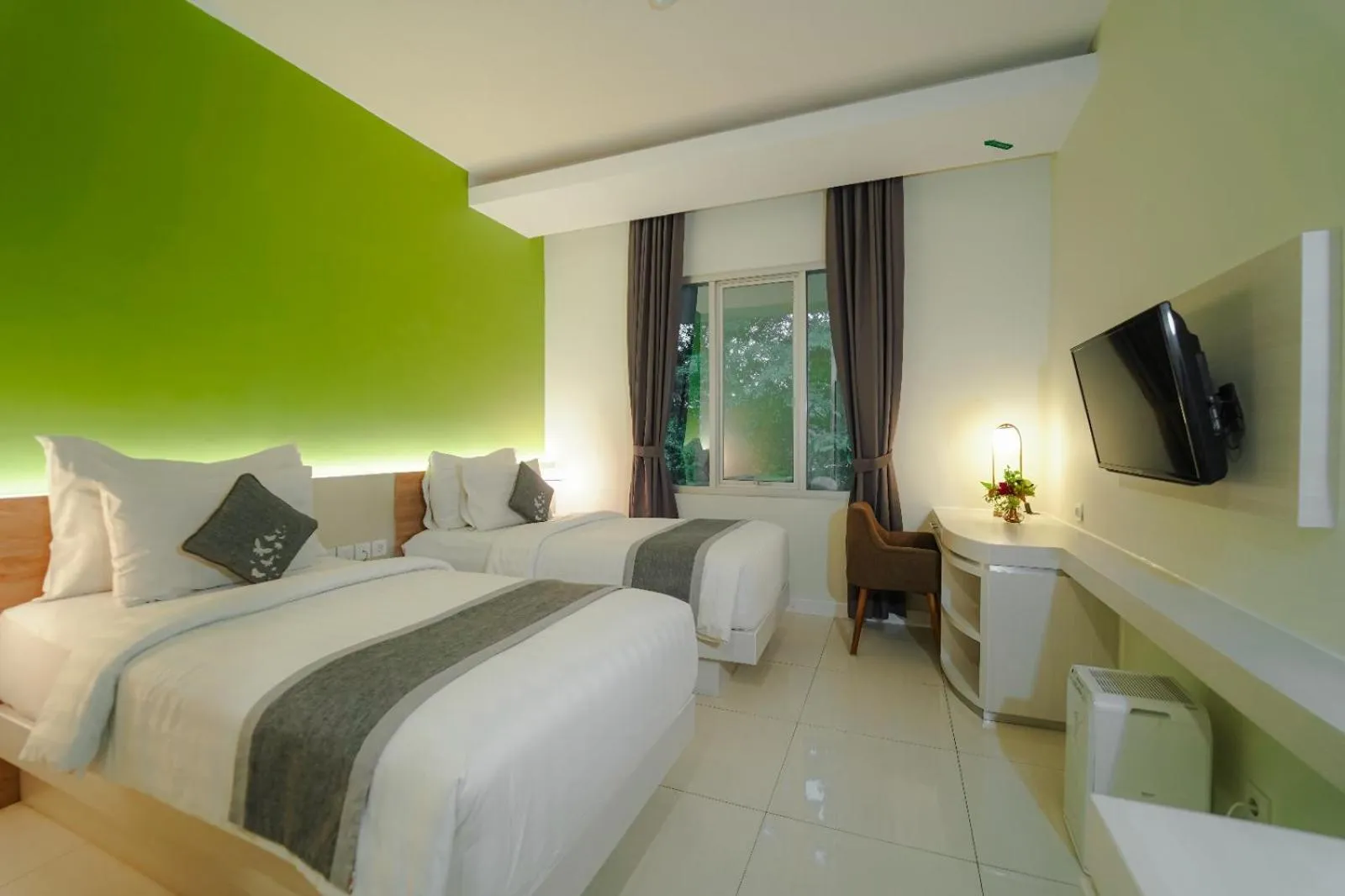 Deluxe Twin Room in Patra Bandung Hotel