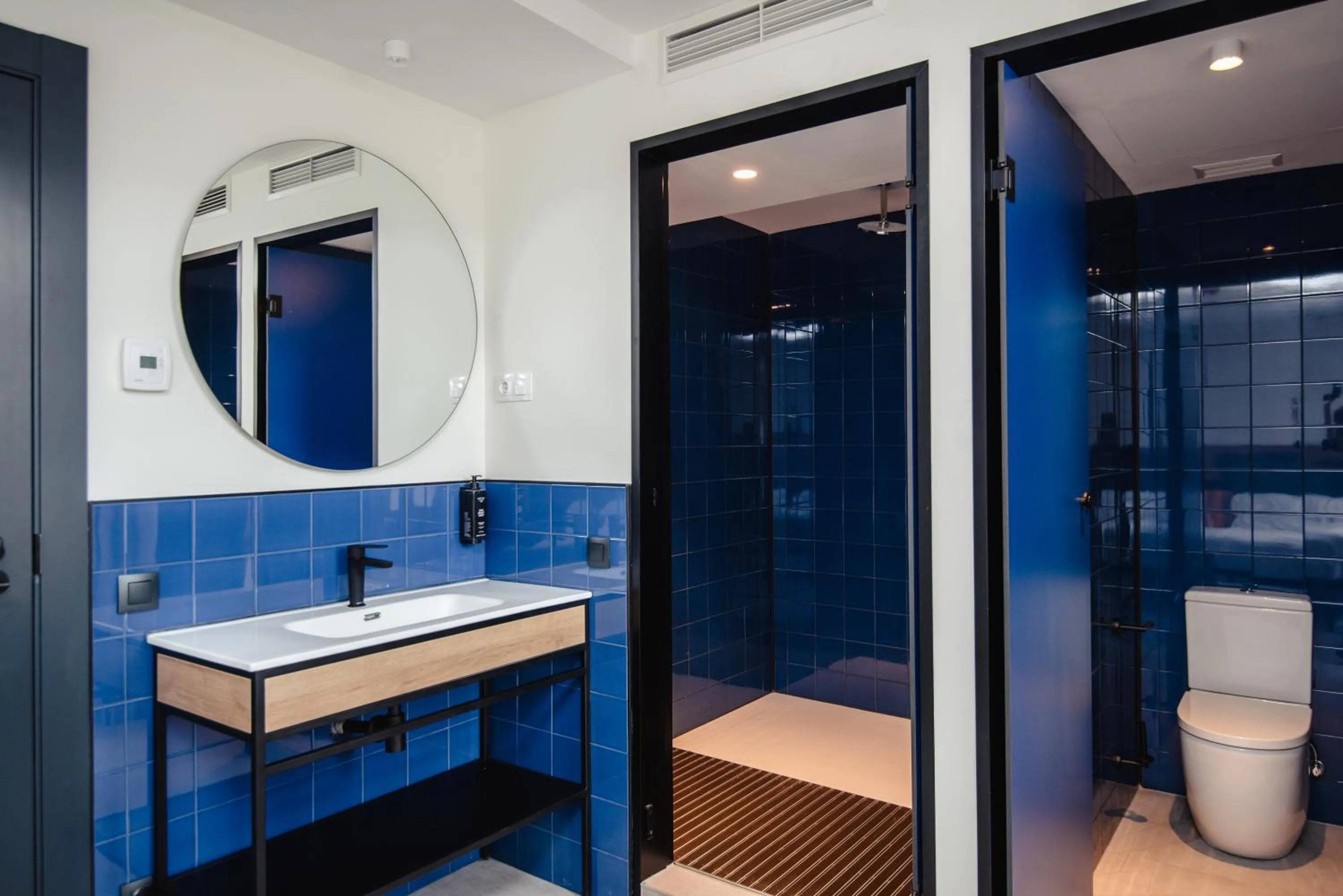 Twin Room with Terrace in LATROUPE La Granja