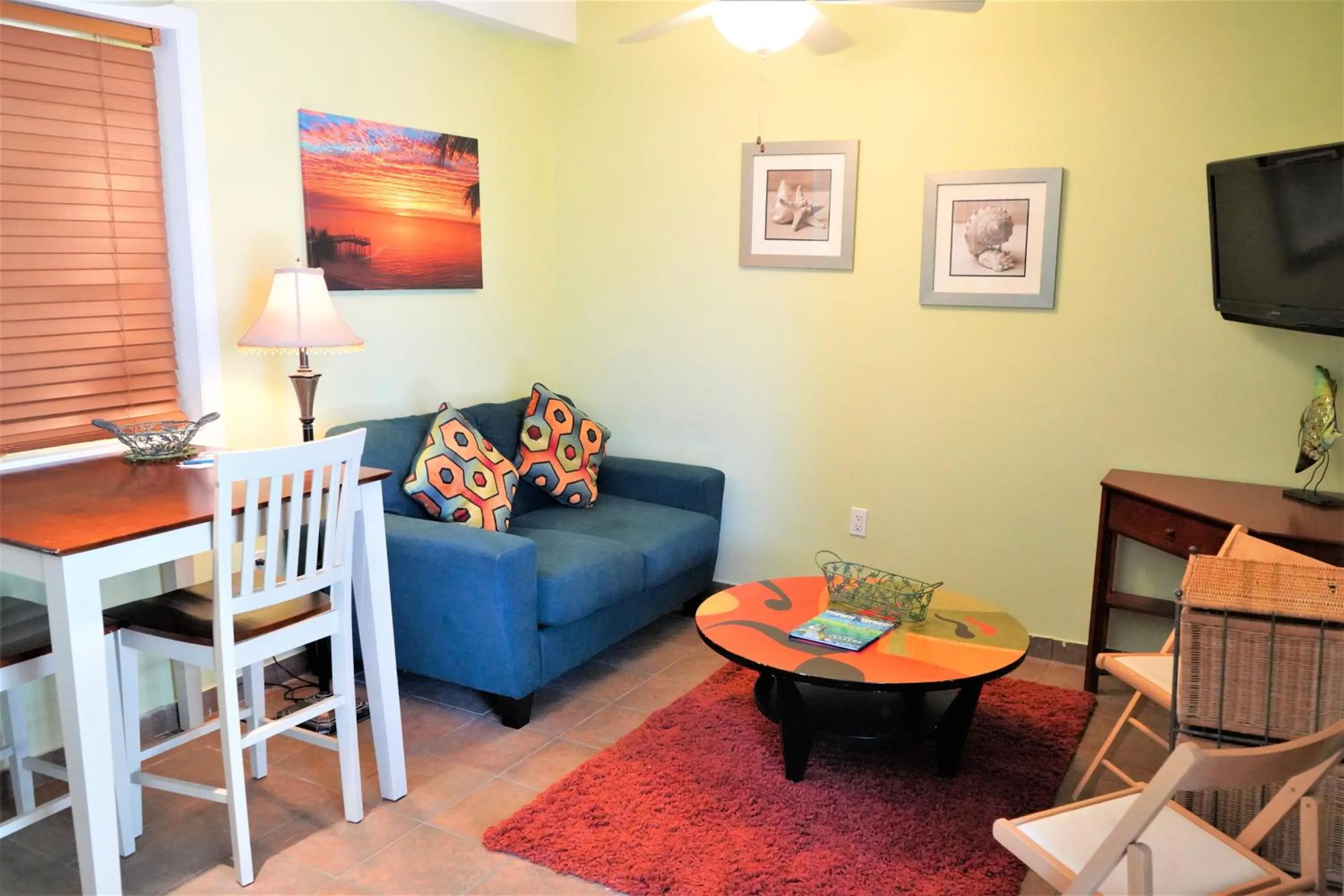 One-Bedroom Havana Suite - Non Smoking in Glunz Ocean Beach Hotel and Resort