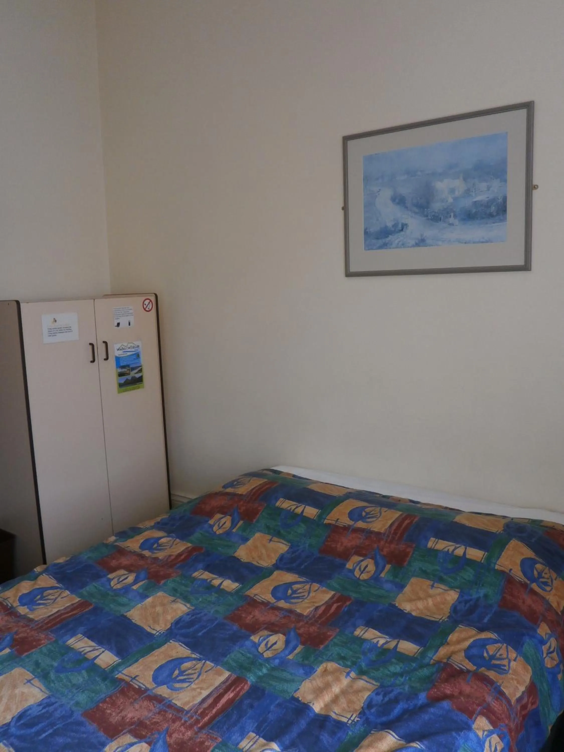 Double Room with Shared Bathroom in Launceston Backpackers