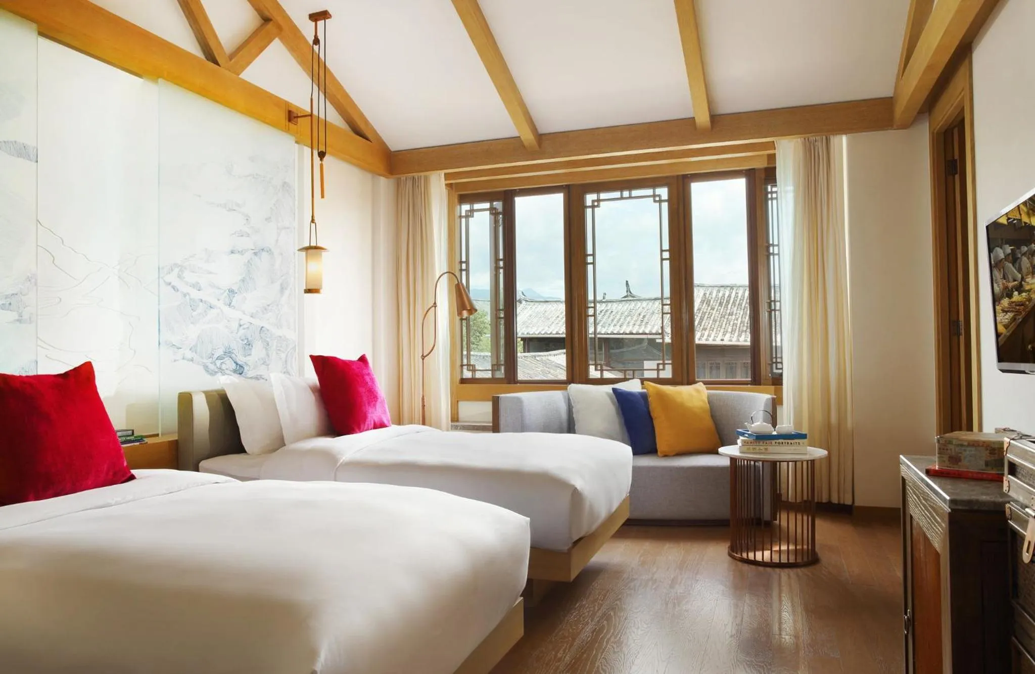 Standard King Room in Hotel Indigo Lijiang Ancient Town by IHG