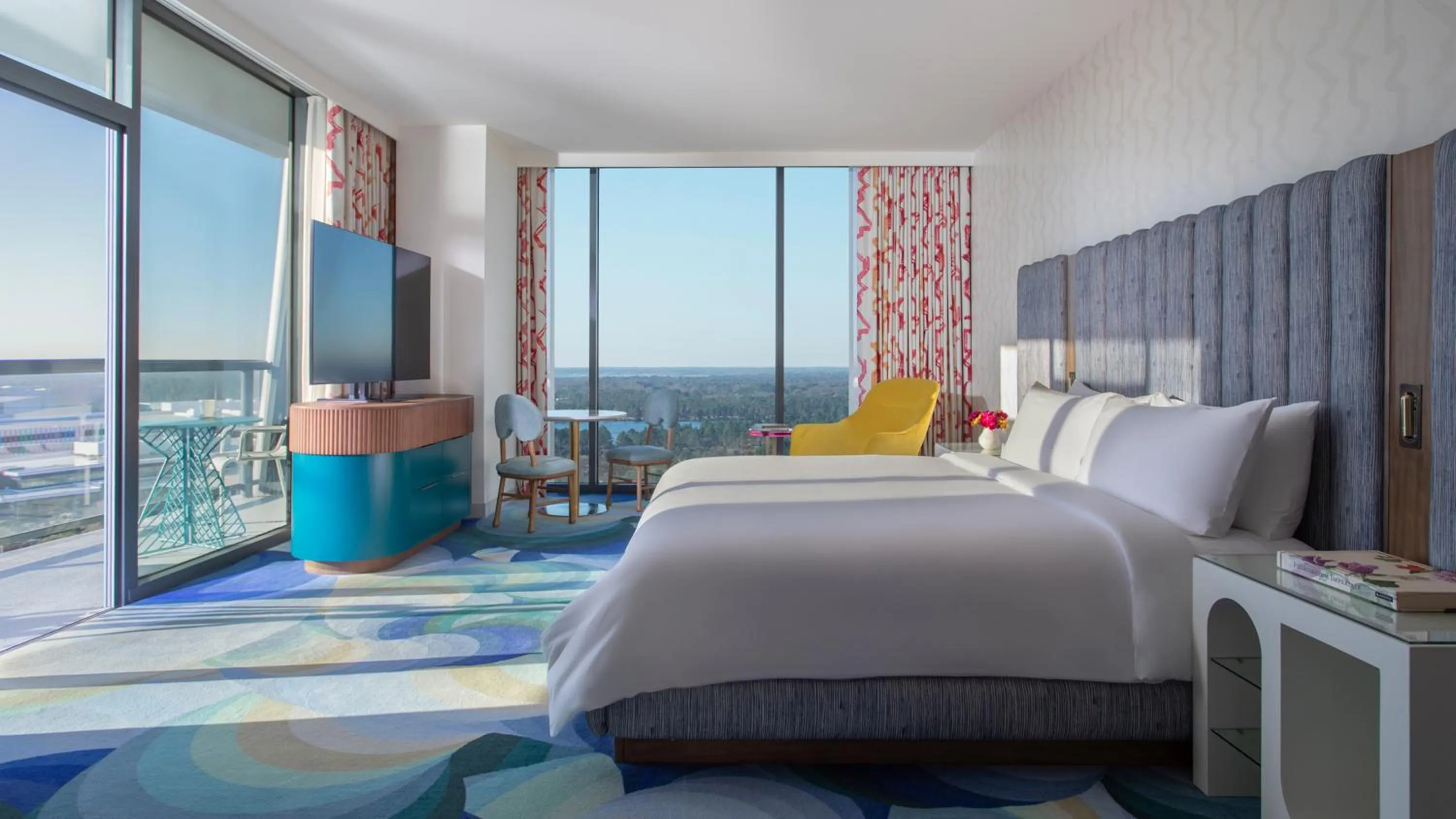 Balcony King Accessible in Lake Nona Wave Hotel