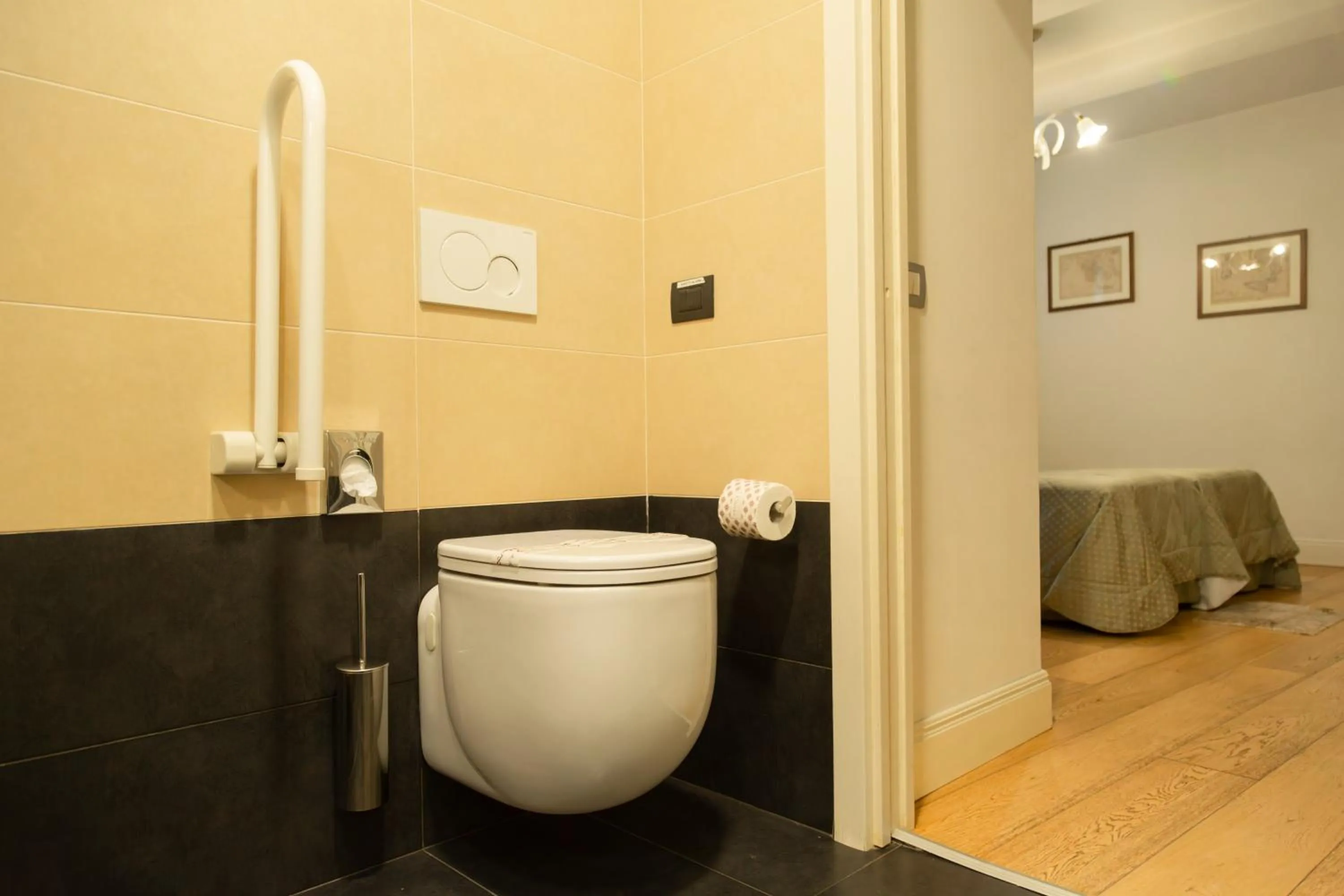 Economy Double Room in Hotel Sant'Antonin