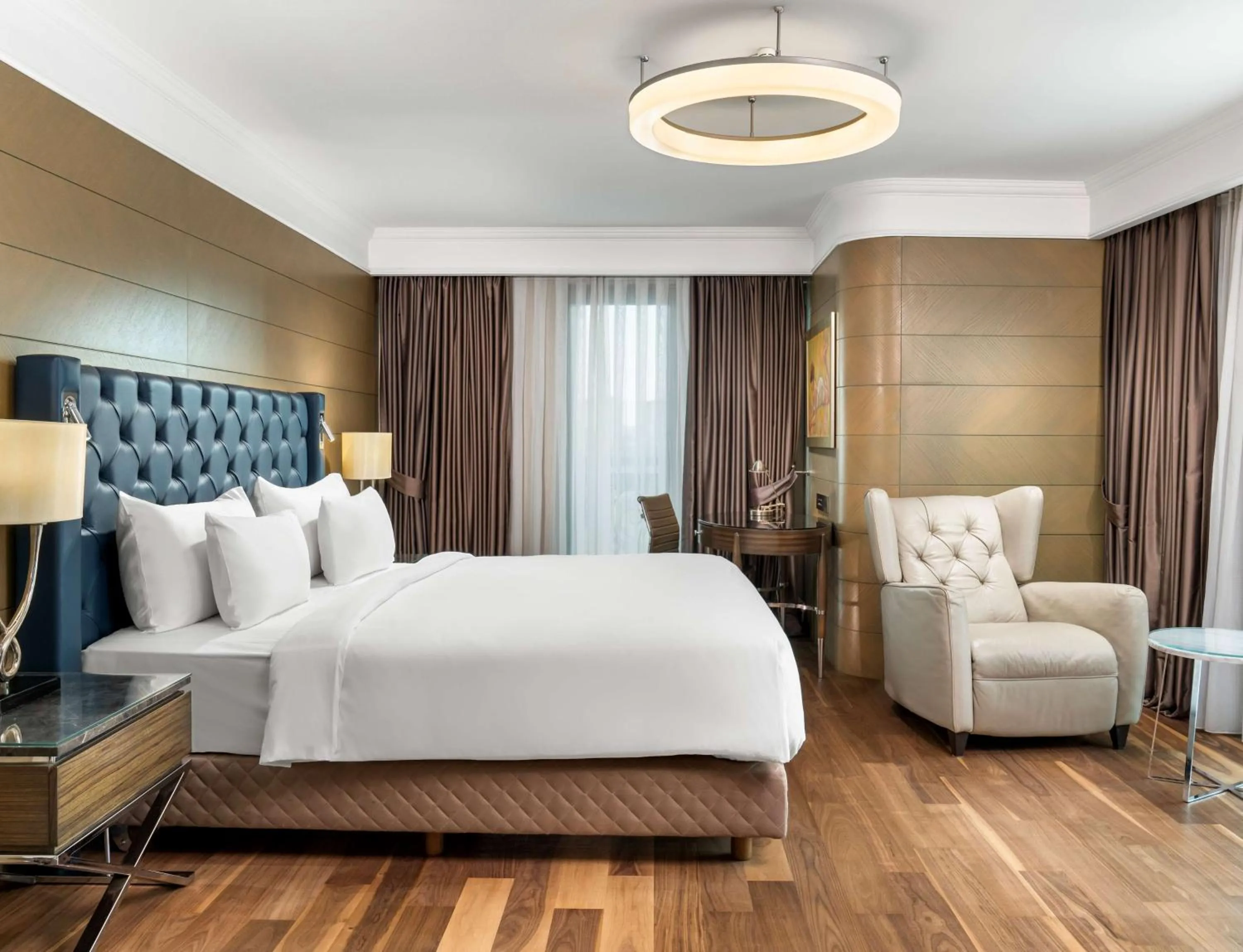 Junior Suite with City View - Lounge Access in Radisson Blu Hotel, Istanbul Sisli