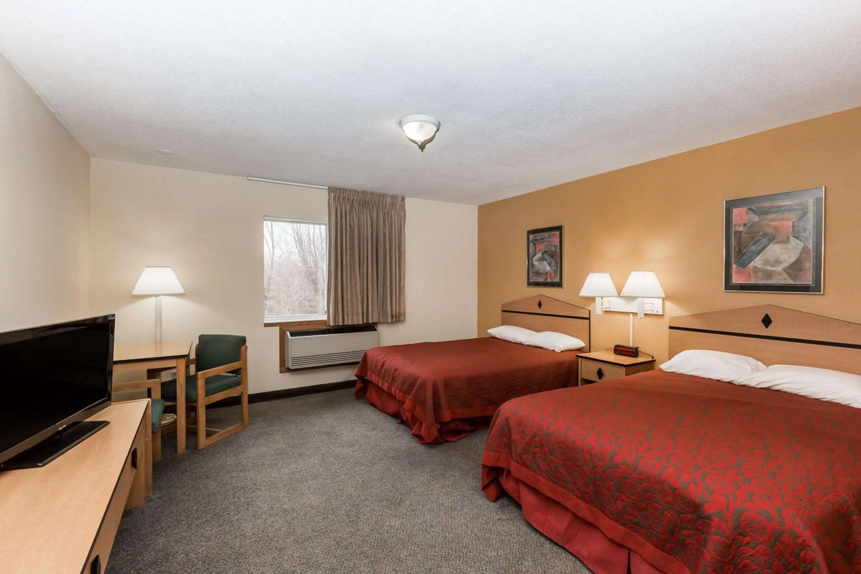 Queen Room with Two Queen Beds - Smoking in Days Inn by Wyndham Atlantic