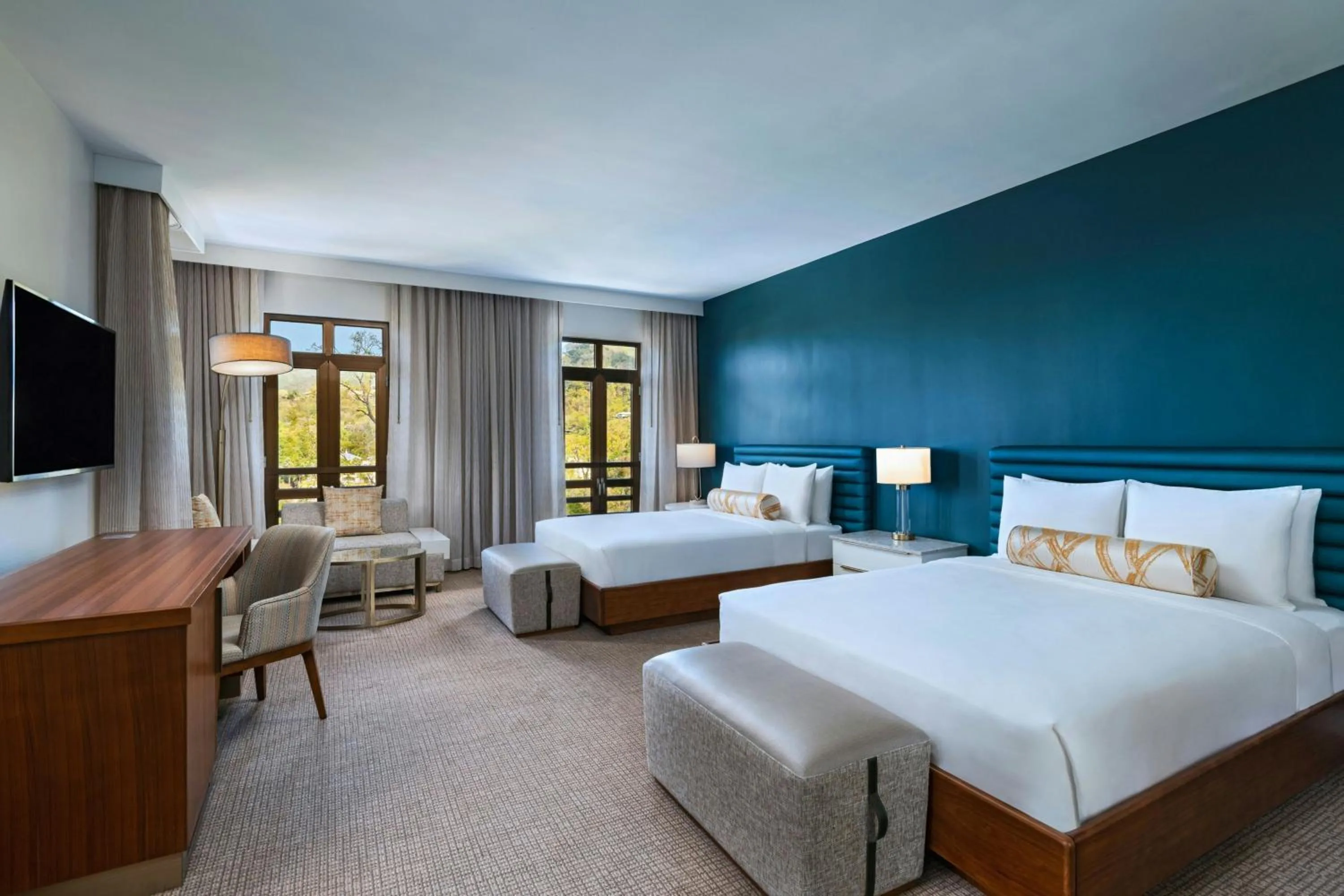 Brix Guest room with 2 Queen in The BRIX Autograph Collection