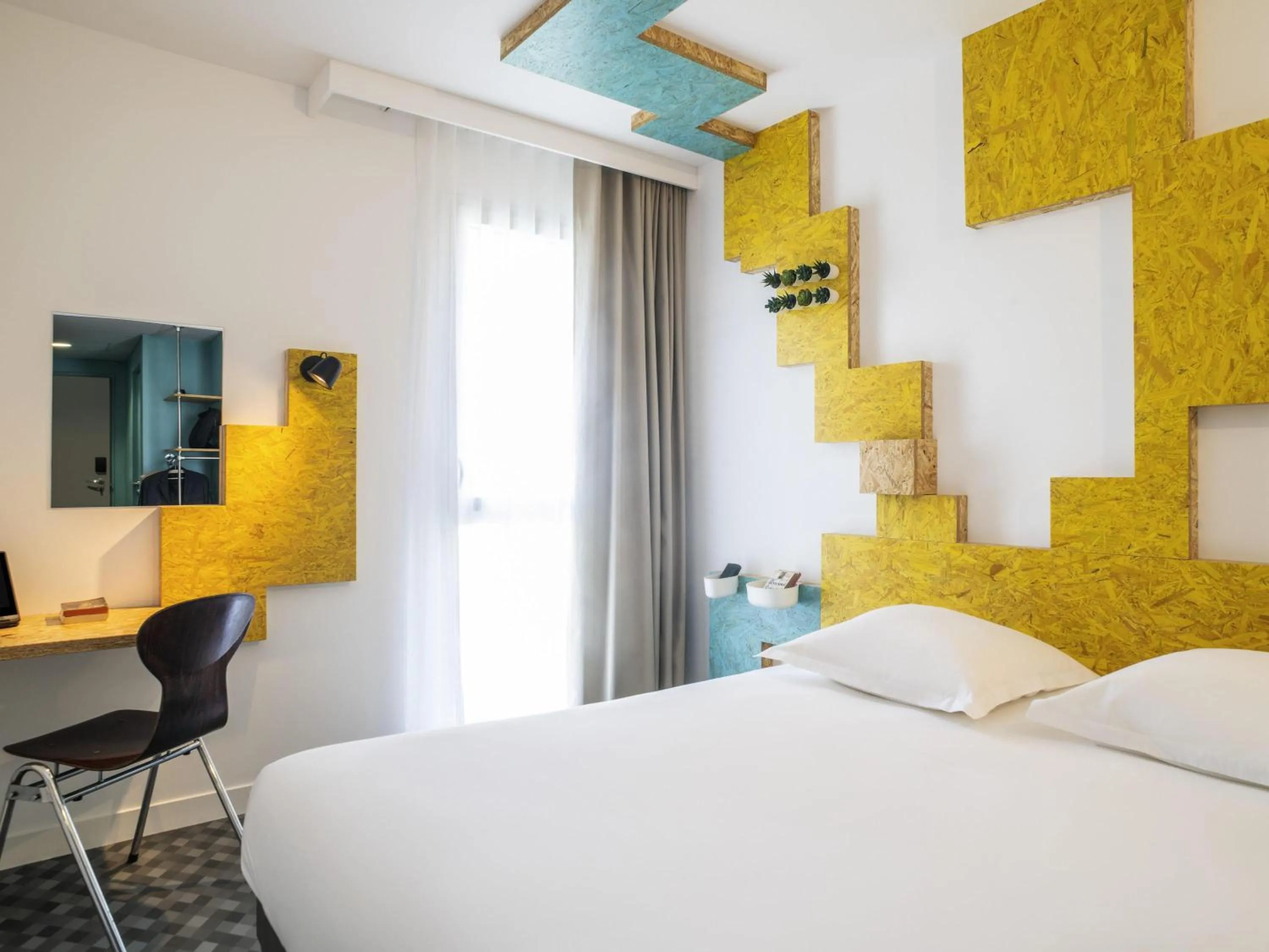 Pure Double Room in greet Hotel Rennes Pace