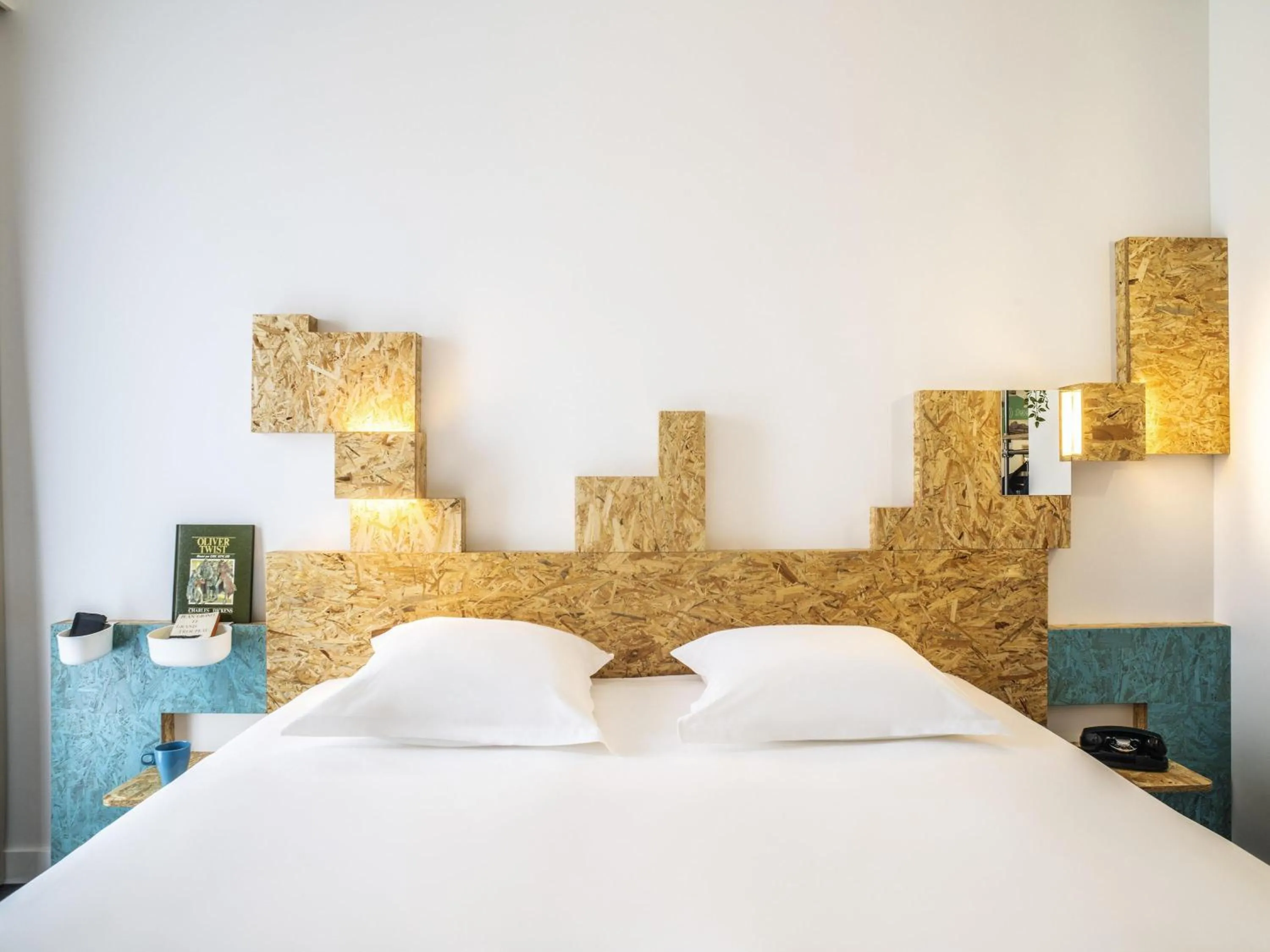 Pop Double Room in greet Hotel Rennes Pace