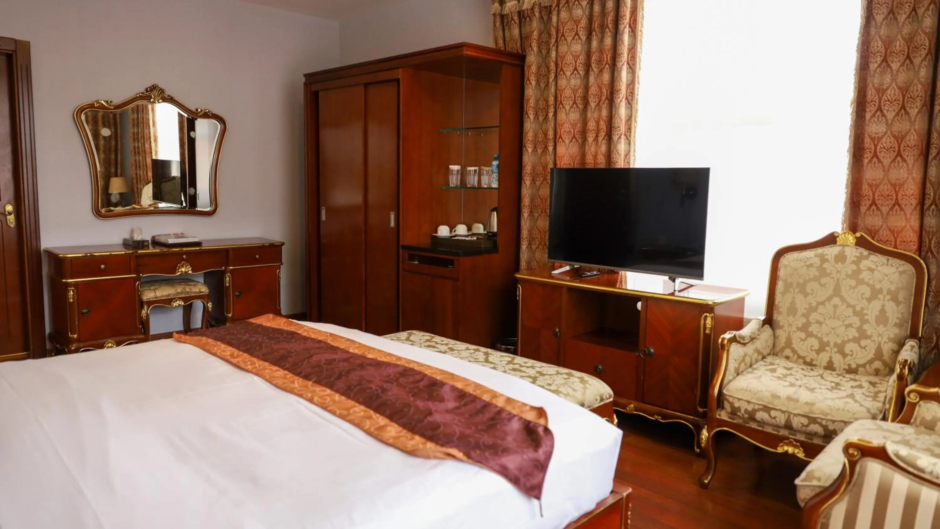 Corner Suite in Sheki Palace Hotel