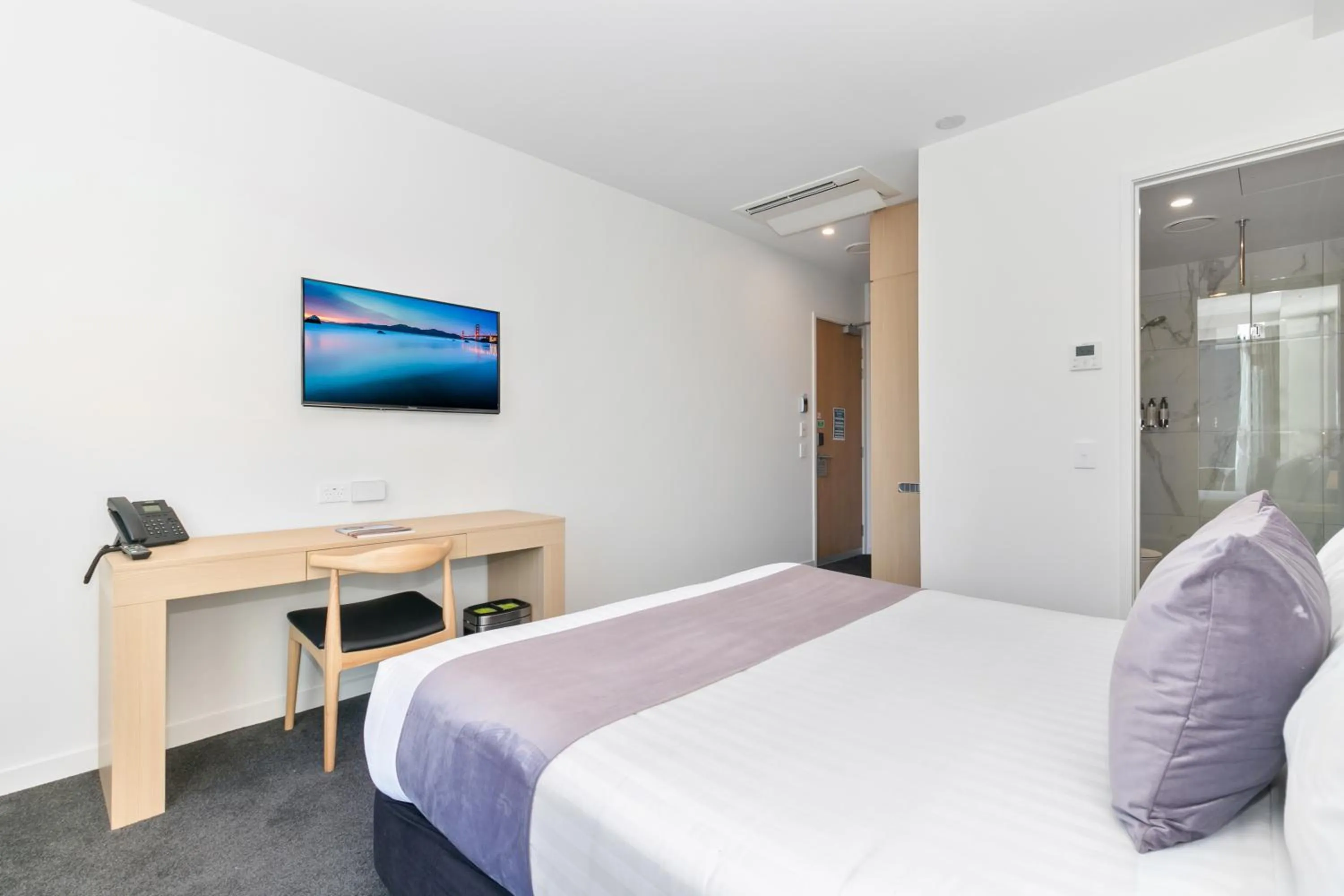 Studio in Christchurch City Hotel