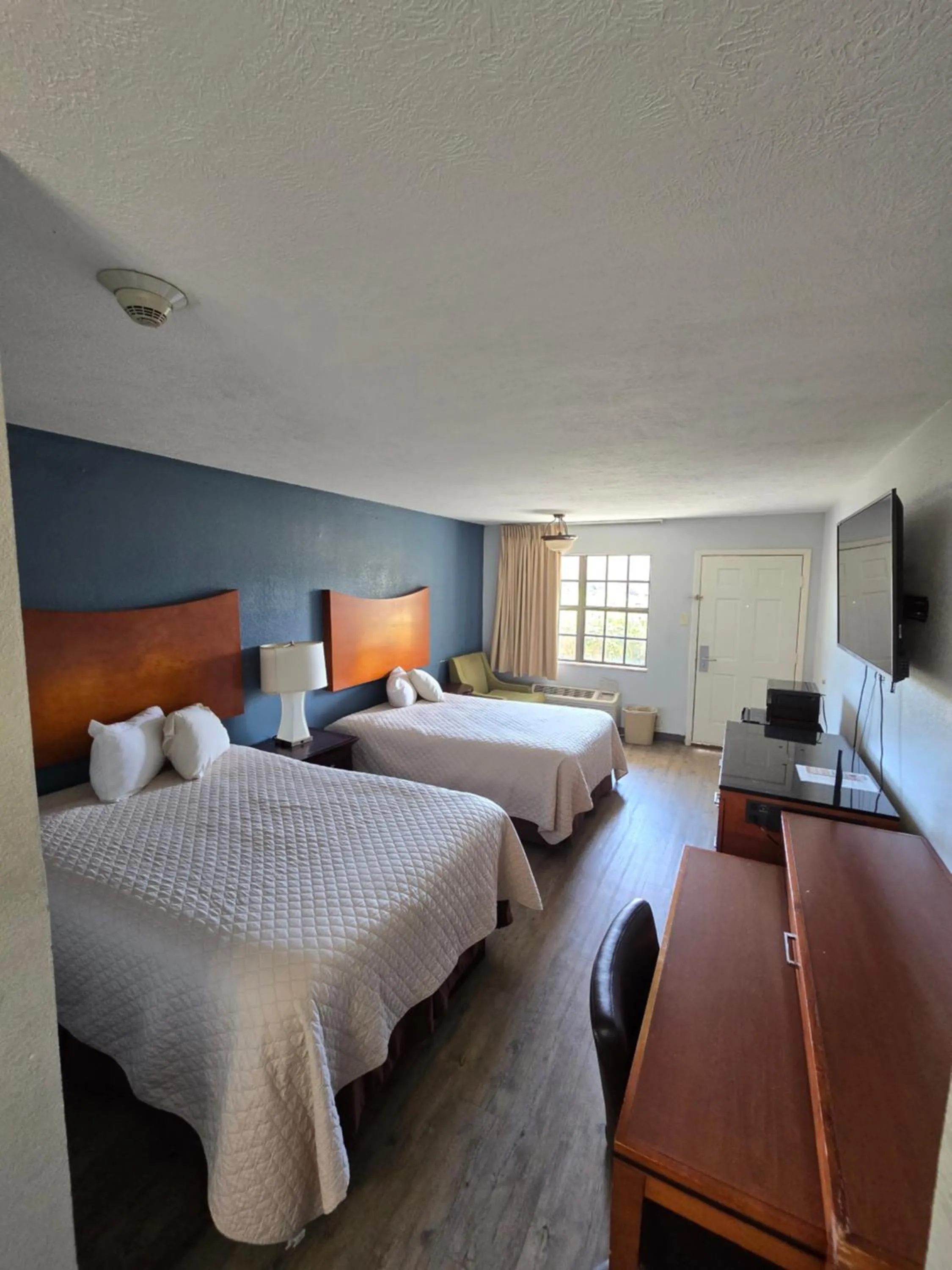 Double Room - Smoking in Best Price Motel & Suites