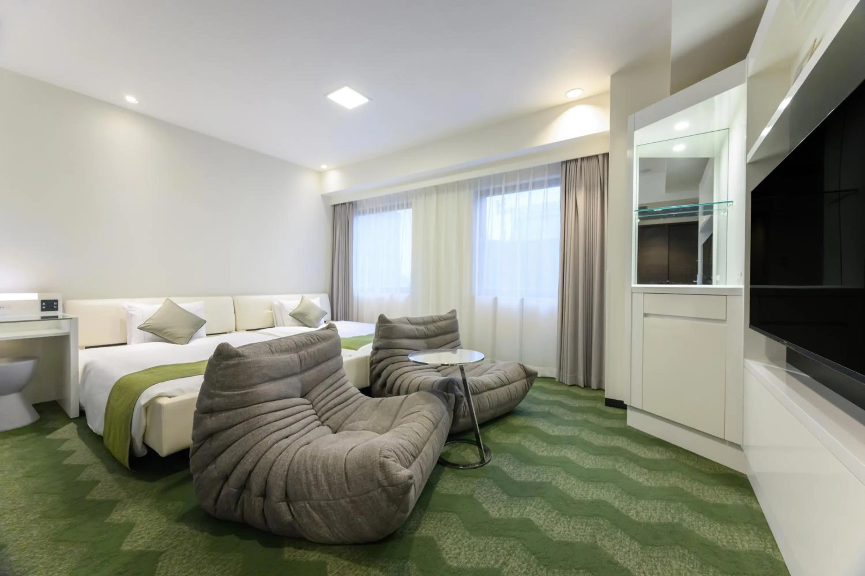 Deluxe Twin Room with Waterbeds - Non-Smoking in The Royal Park Canvas Nagoya