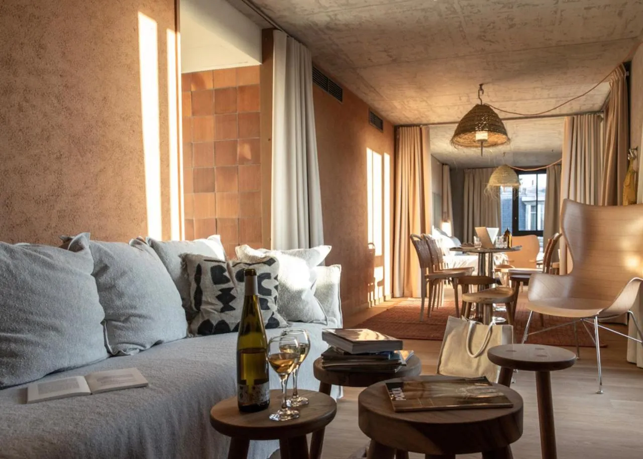 Suite with Terrace in MOB House