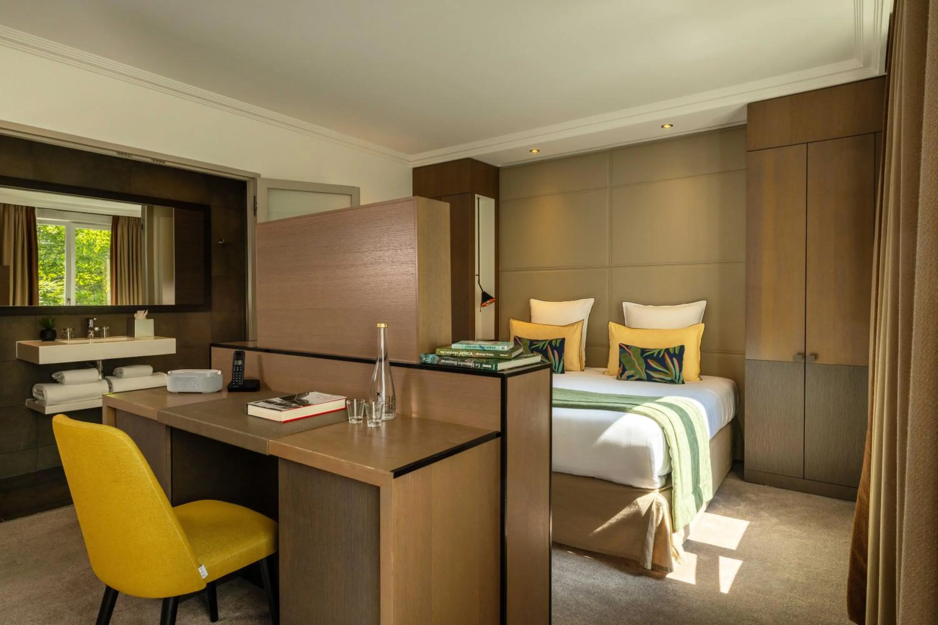 Deluxe Double or Twin Room in Hotel Villa Saxe Eiffel