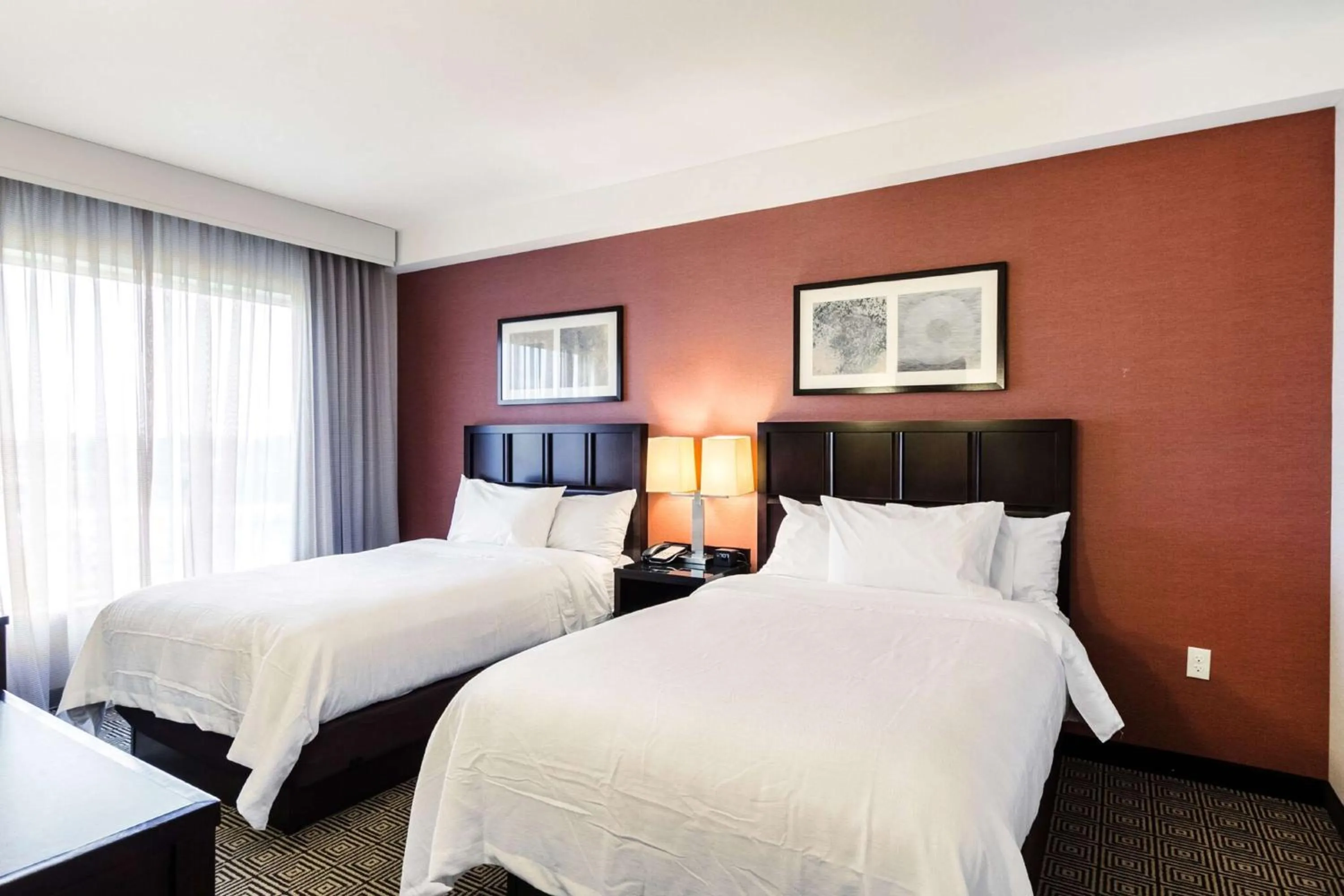 Double Suite in Embassy Suites by Hilton Newark Airport