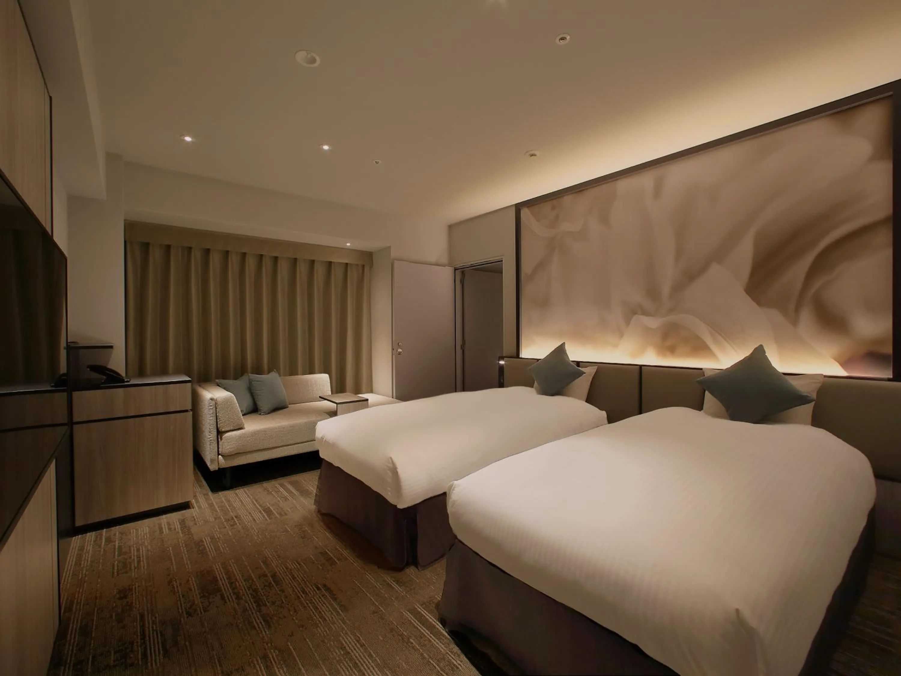 Moderate Twin Room in ORIENTAL HOTEL UNIVERSAL CITY