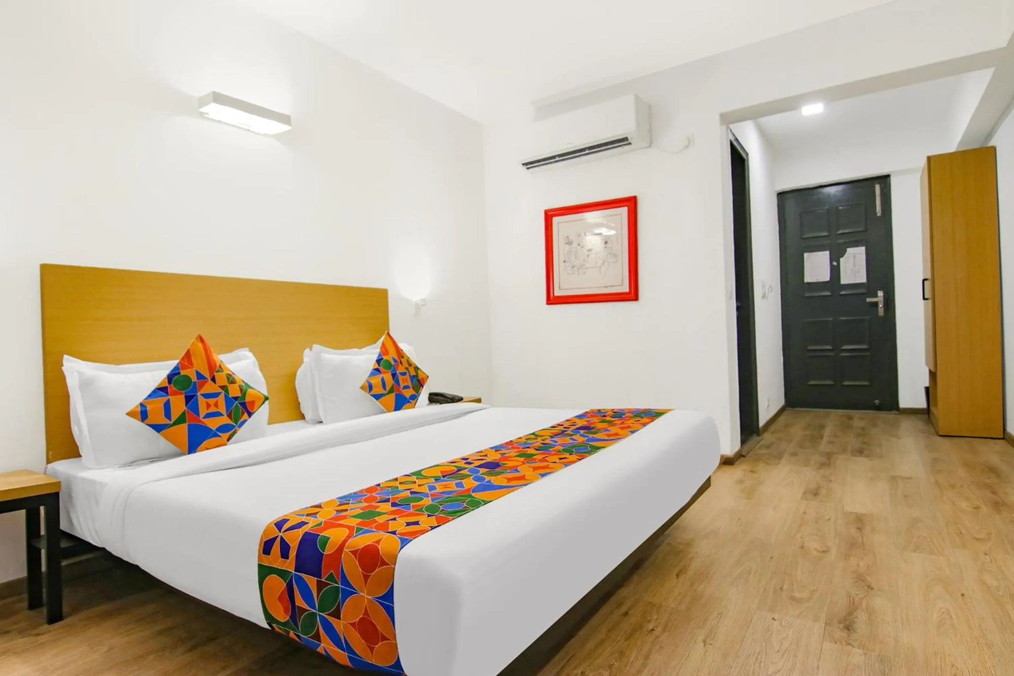 Deluxe Room - single occupancy in FabHotel Infinity Stays Near Medanta- The Medicity, Gurgaon