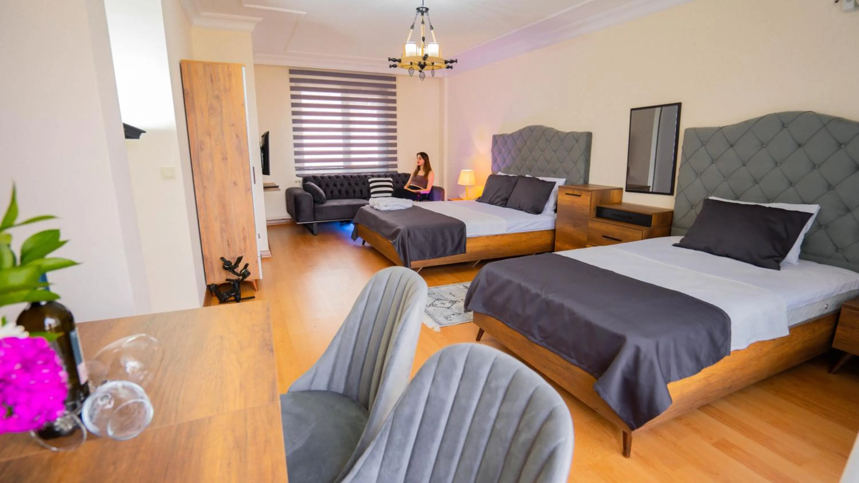 Triple Room with Balcony in Cihangir by Aydin Suite Hotel