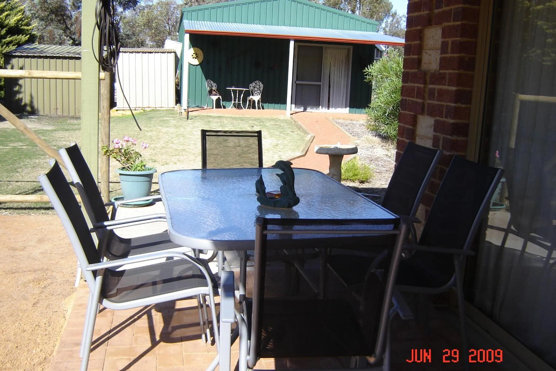 Two-Bedroom Family Apartment in York's Boutique Motel