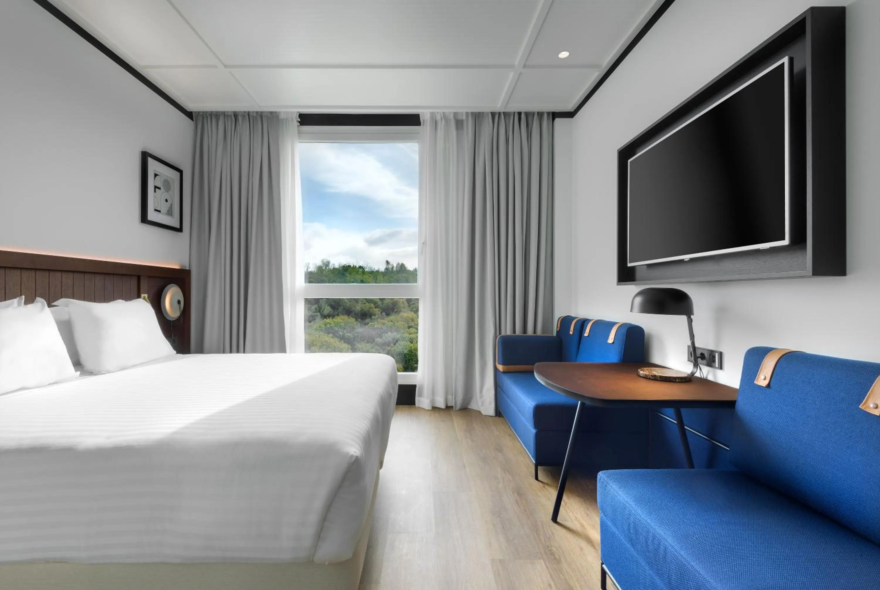 Deluxe Double or Twin Room in Hotel Tres Reyes San Sebastián