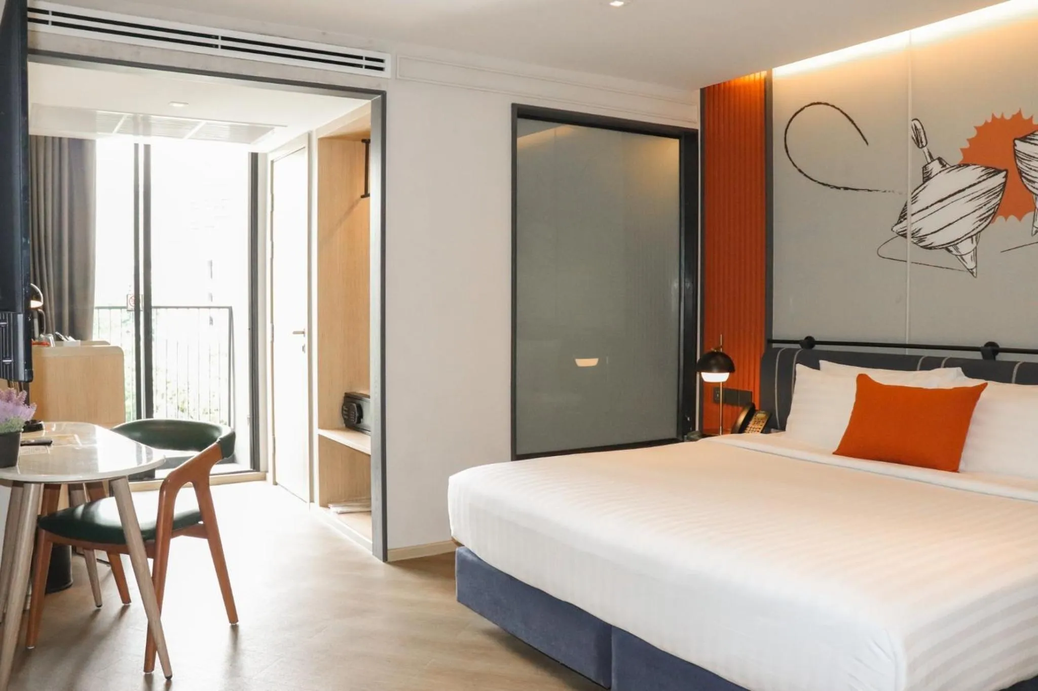 Double Room with Garden View in The Quart Ruamrudee by UHG