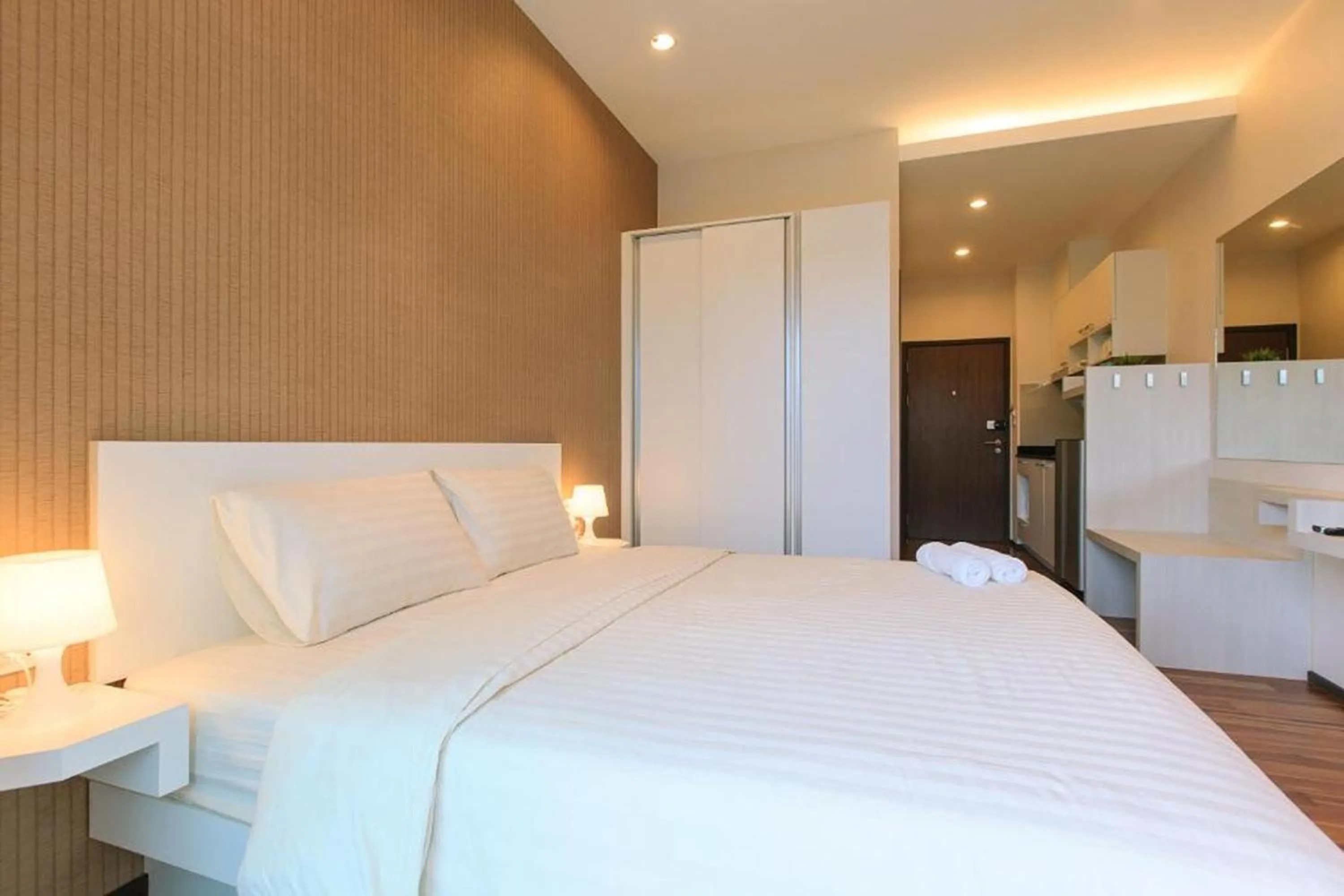 Studio with Pool View in The Title Beach Front