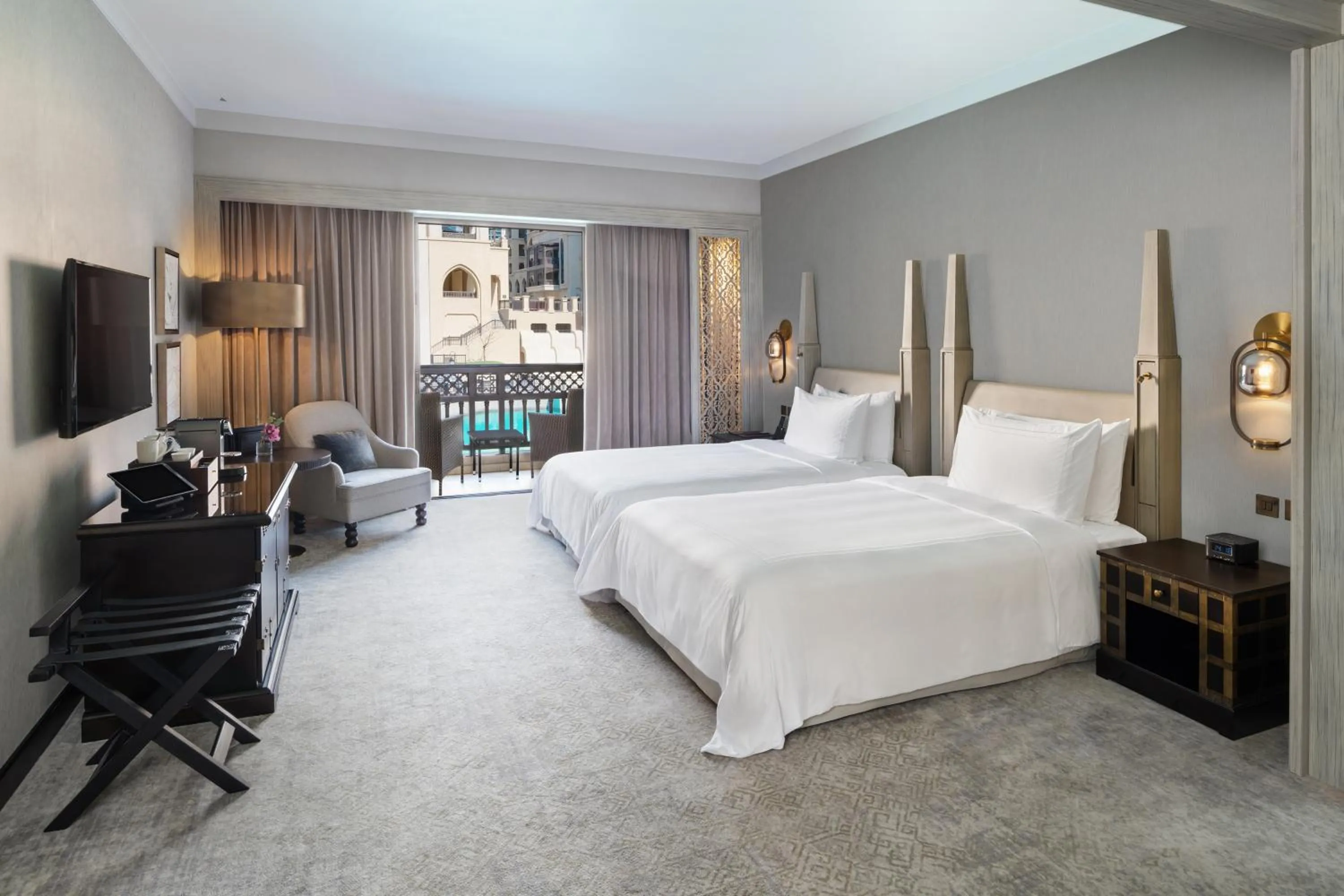 Palace Lake View Room in Palace Downtown