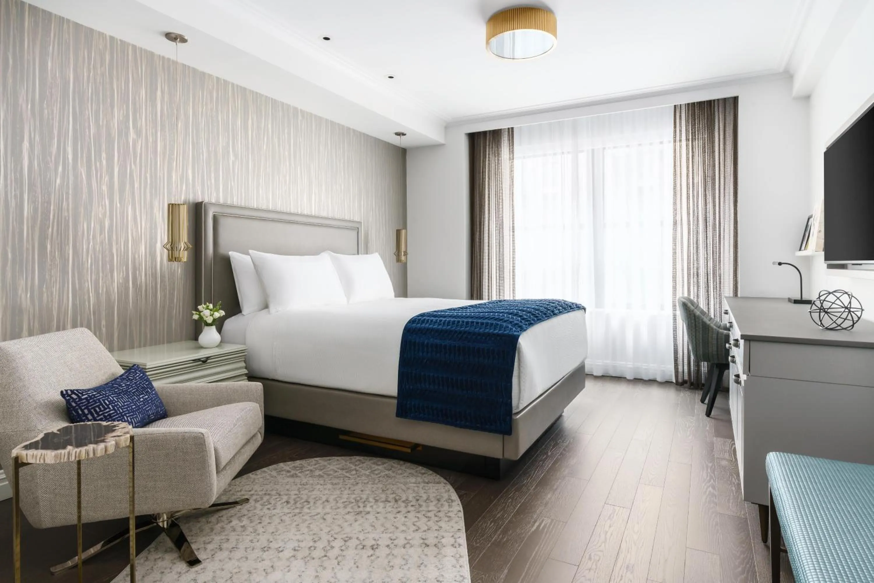 Superior Queen  in The Wallace Hotel