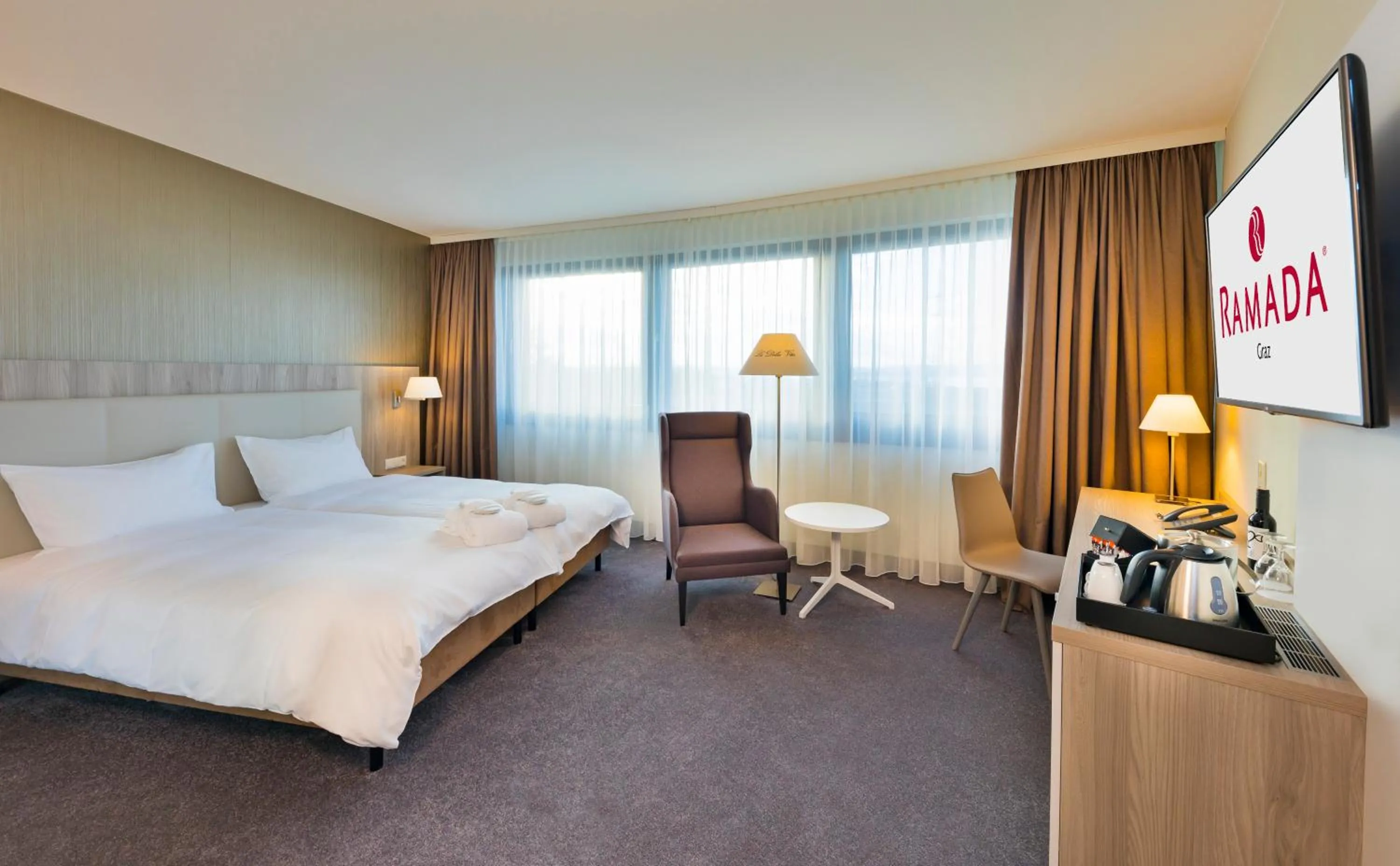 Superior Double Room in Hotel Ramada by Wyndham Graz