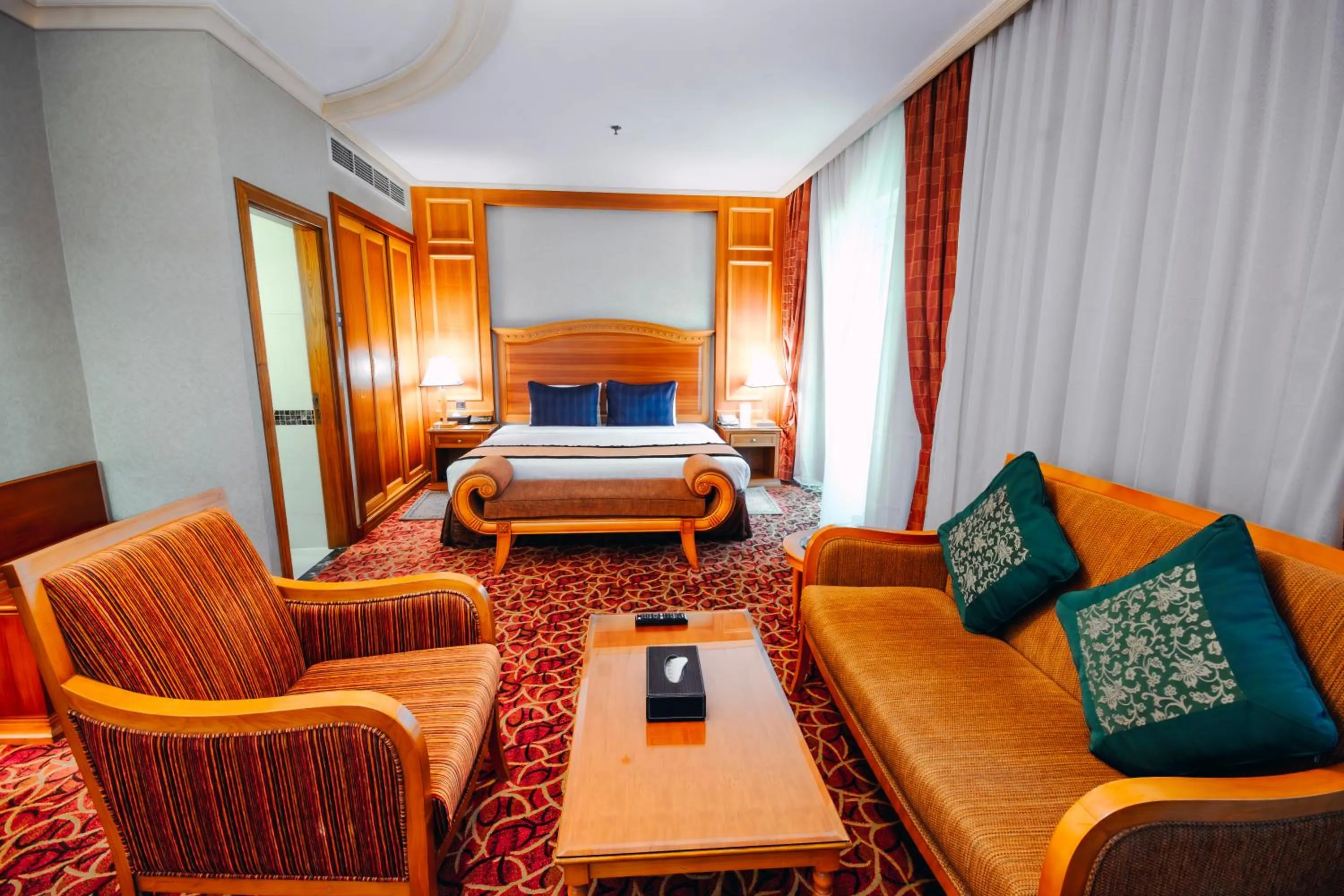 Avenue Suite in Avenue Hotel Dubai