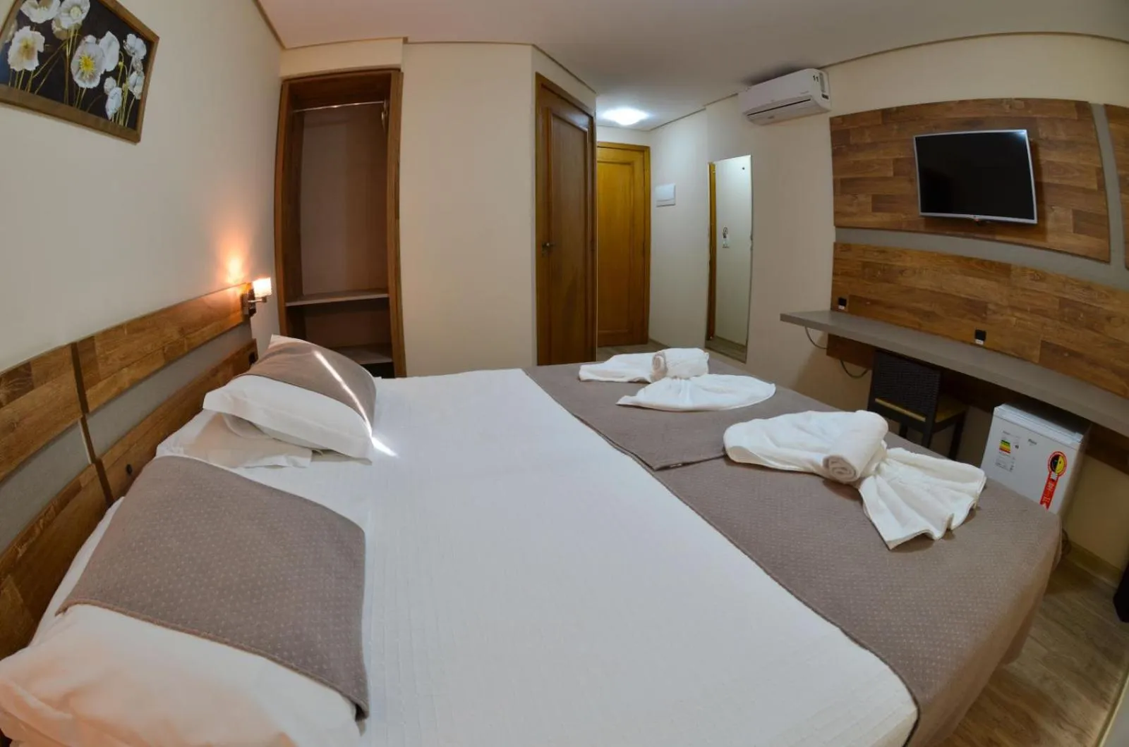 Luxury Ground Floor in Hotel Renascença