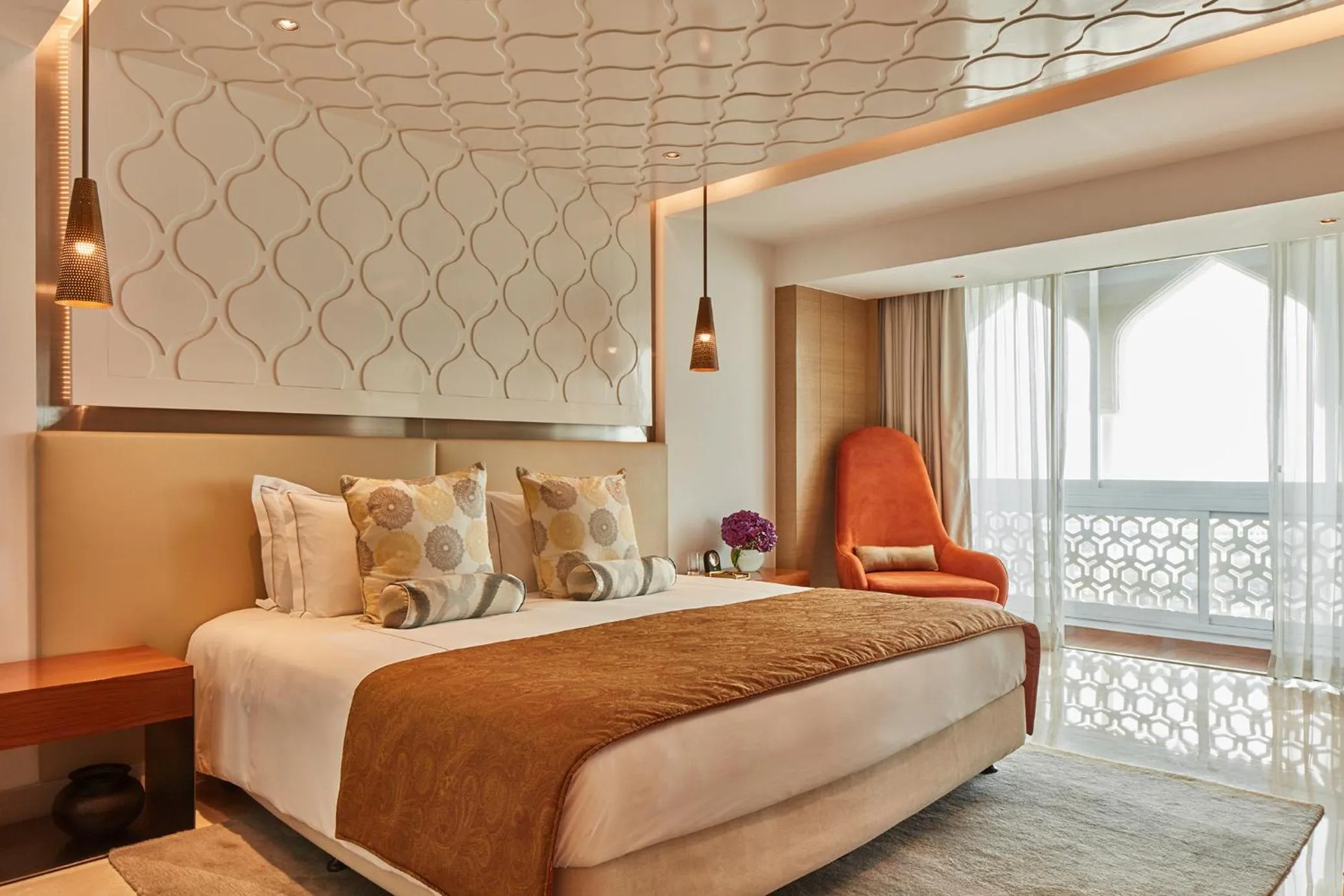 Deluxe Room Sea View King Bed - single occupancy in The Taj Mahal Tower, Mumbai