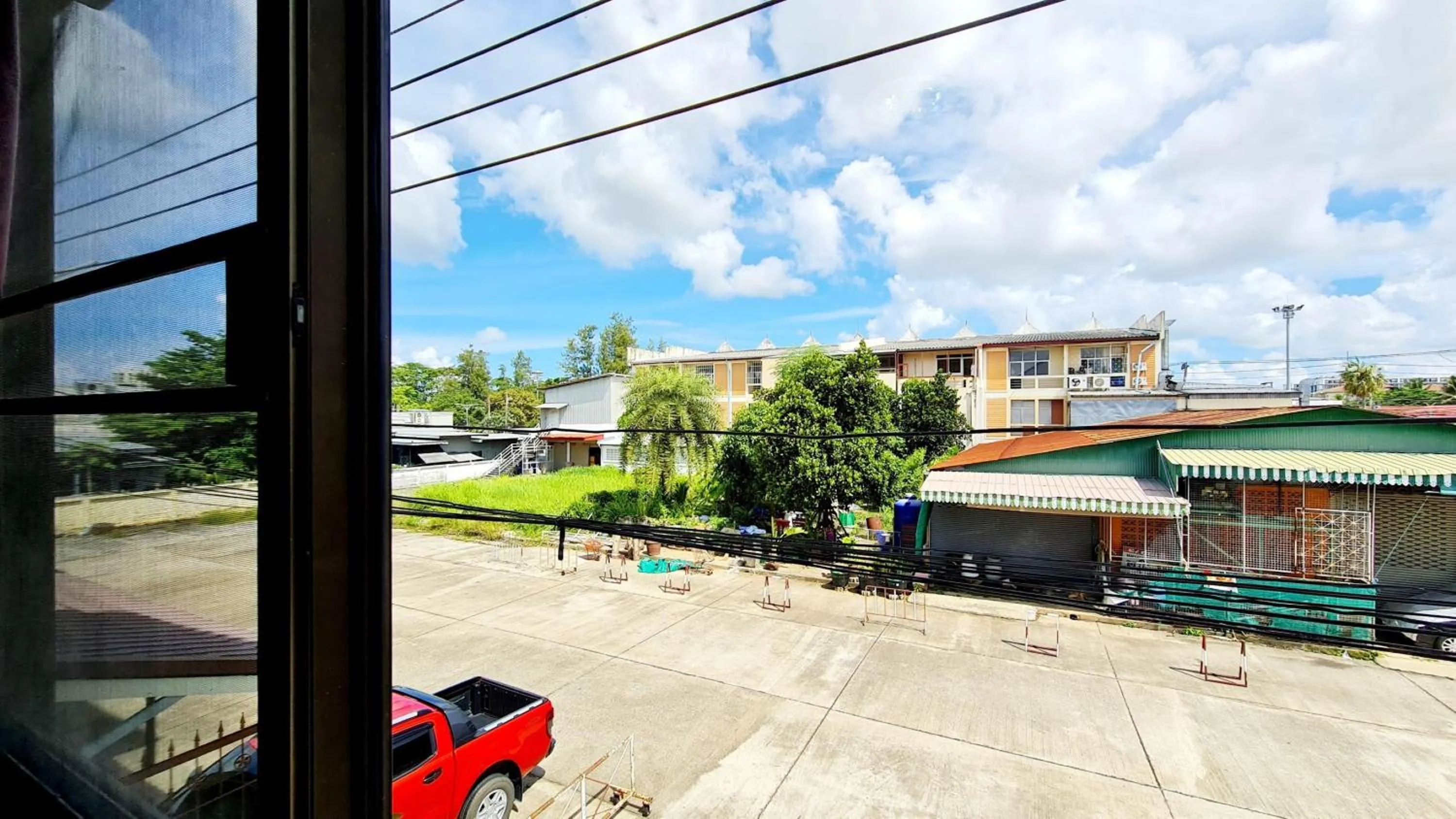 Superior Double Room in TP House@Naka