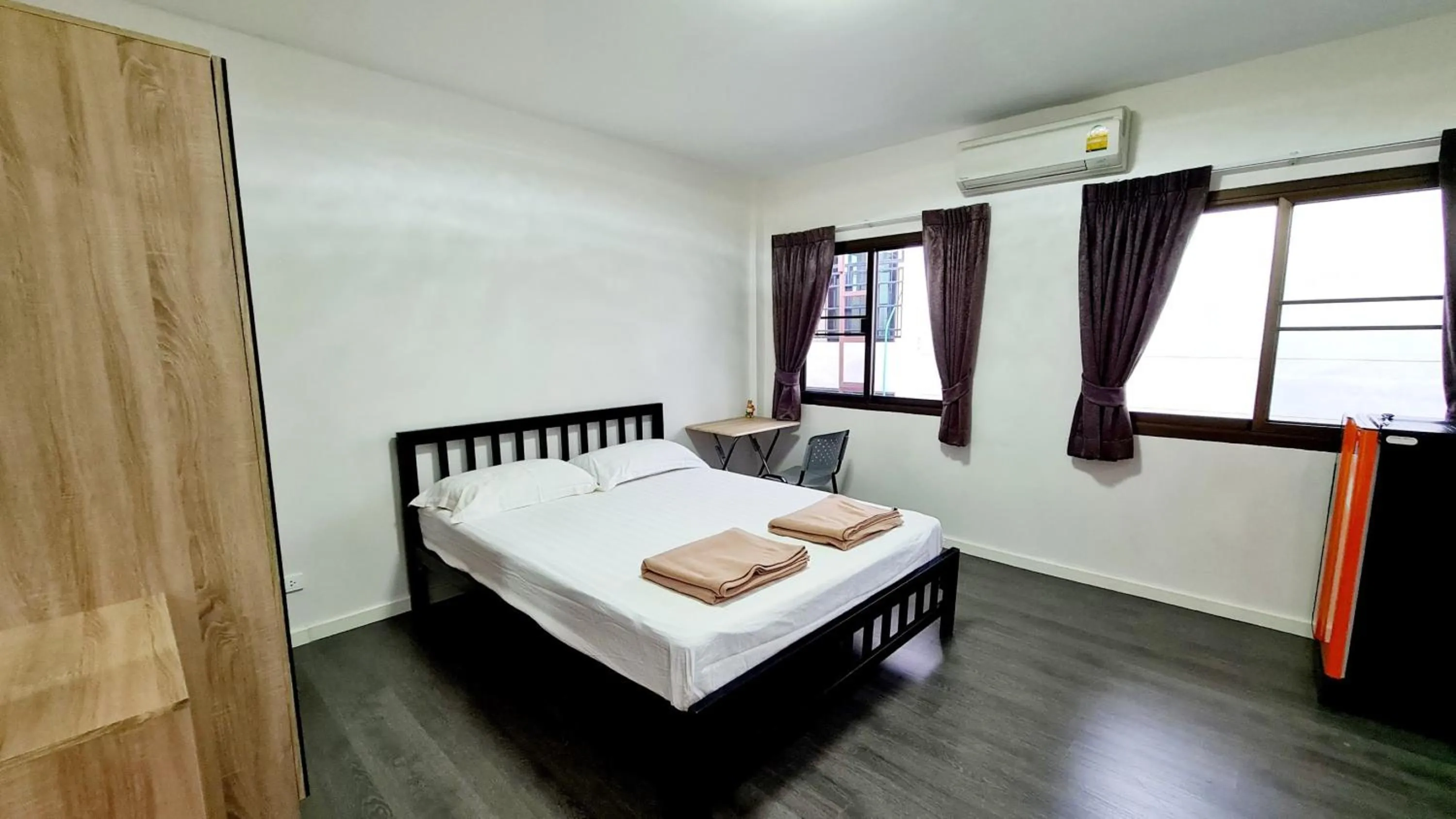Standard Double Room in TP House@Naka