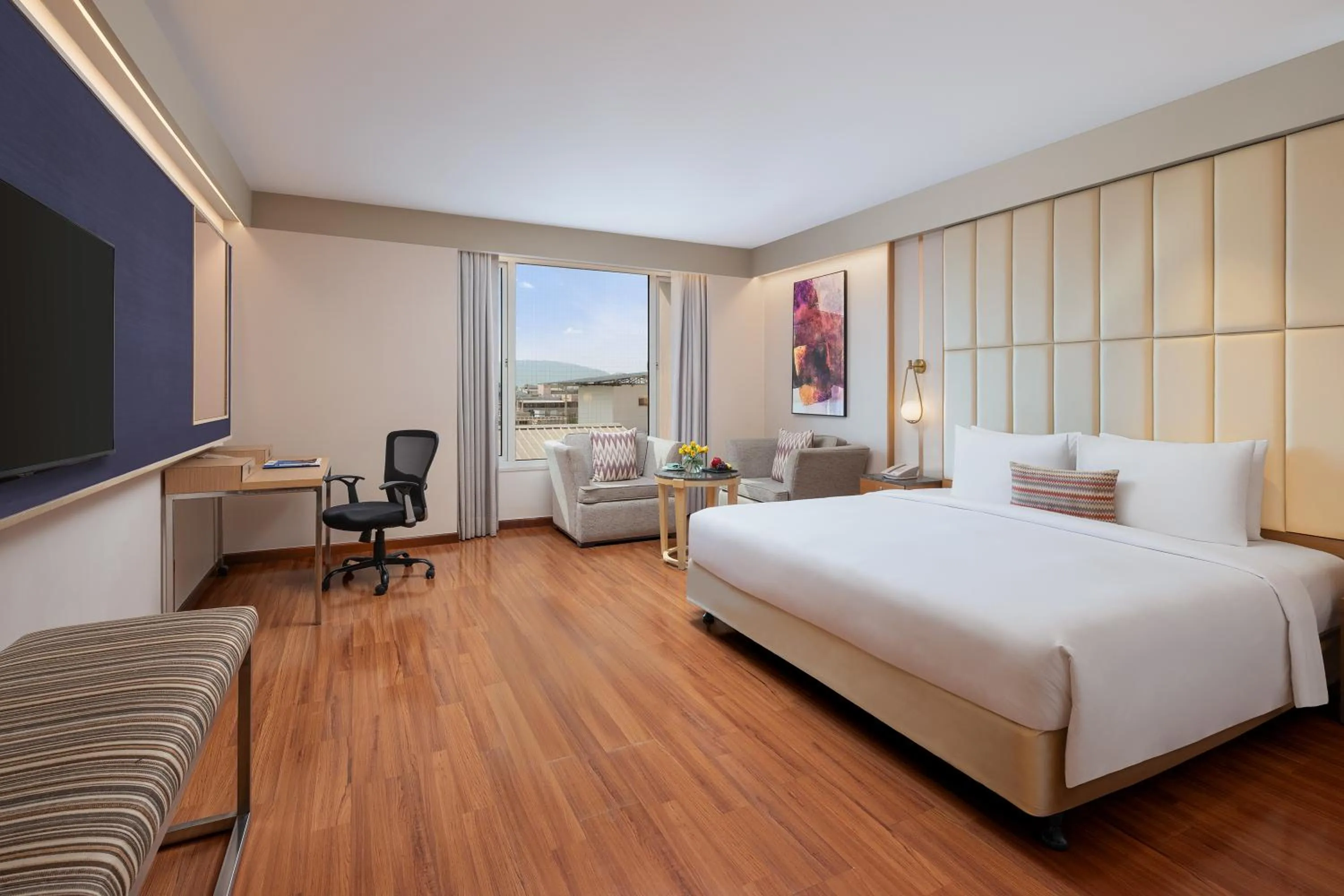 Deluxe Room King Bed - single occupancy in Vivanta Vijayawada, MG Road