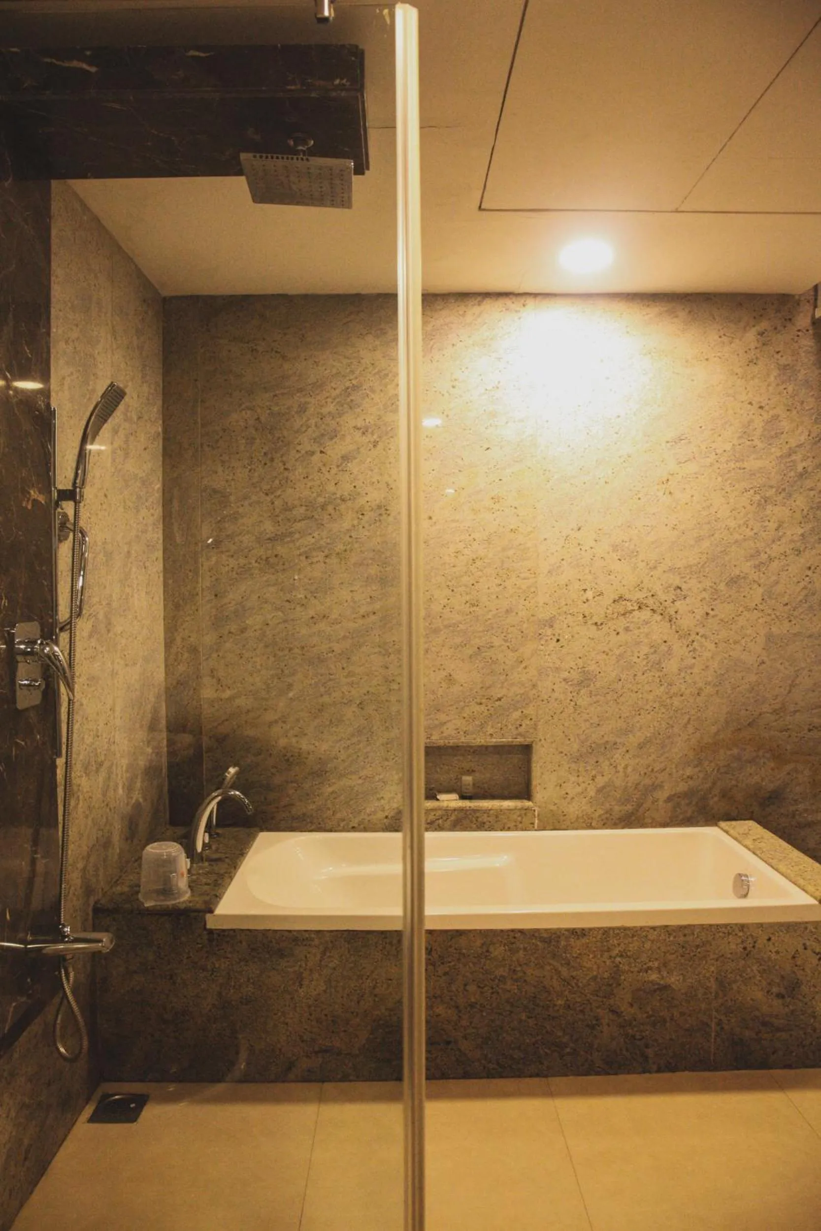 SeleQtions Suite Sea View With Queen bed in Gateway Varkala