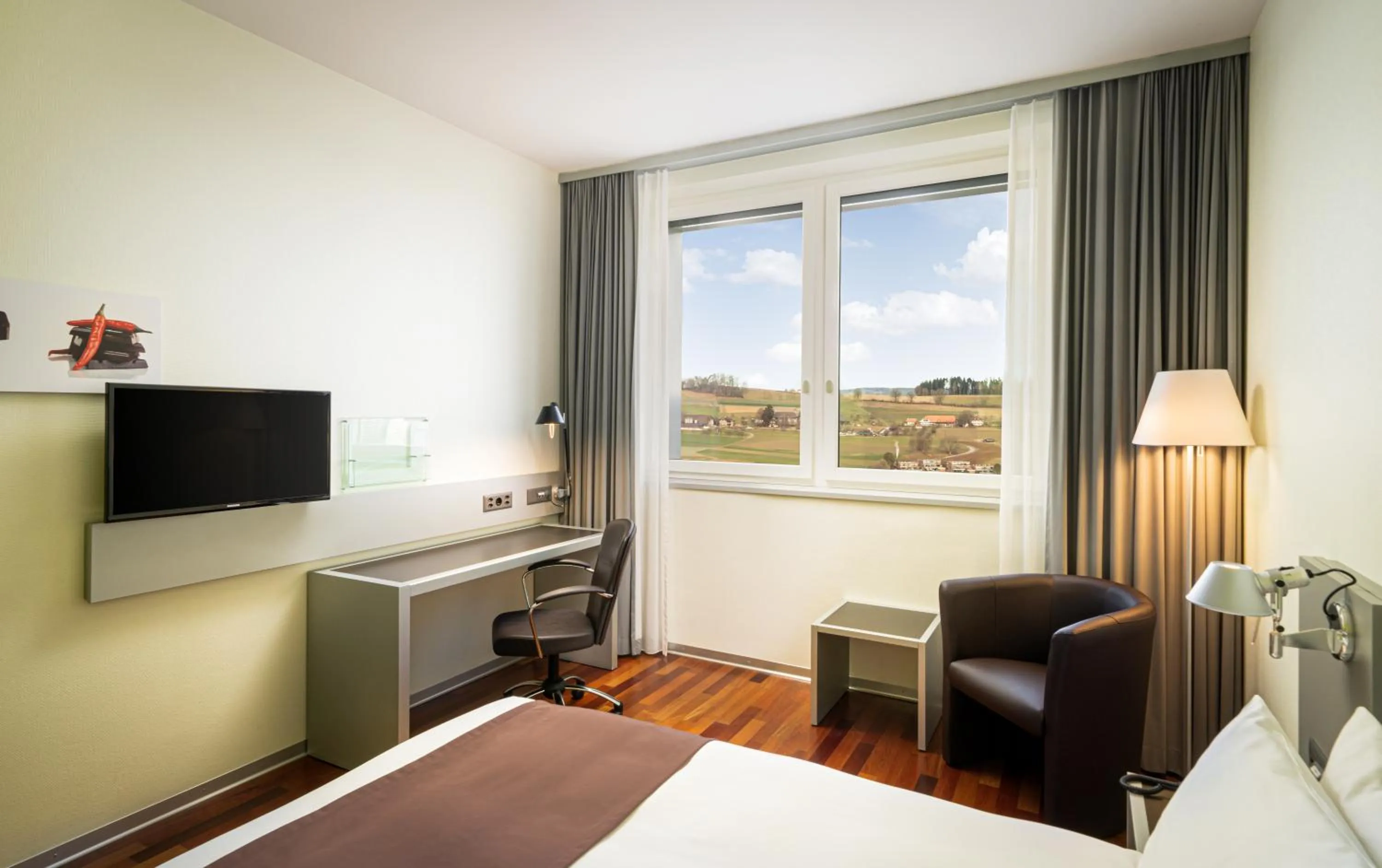 Standard Queen Room - High Floor in Holiday Inn Bern Westside by IHG